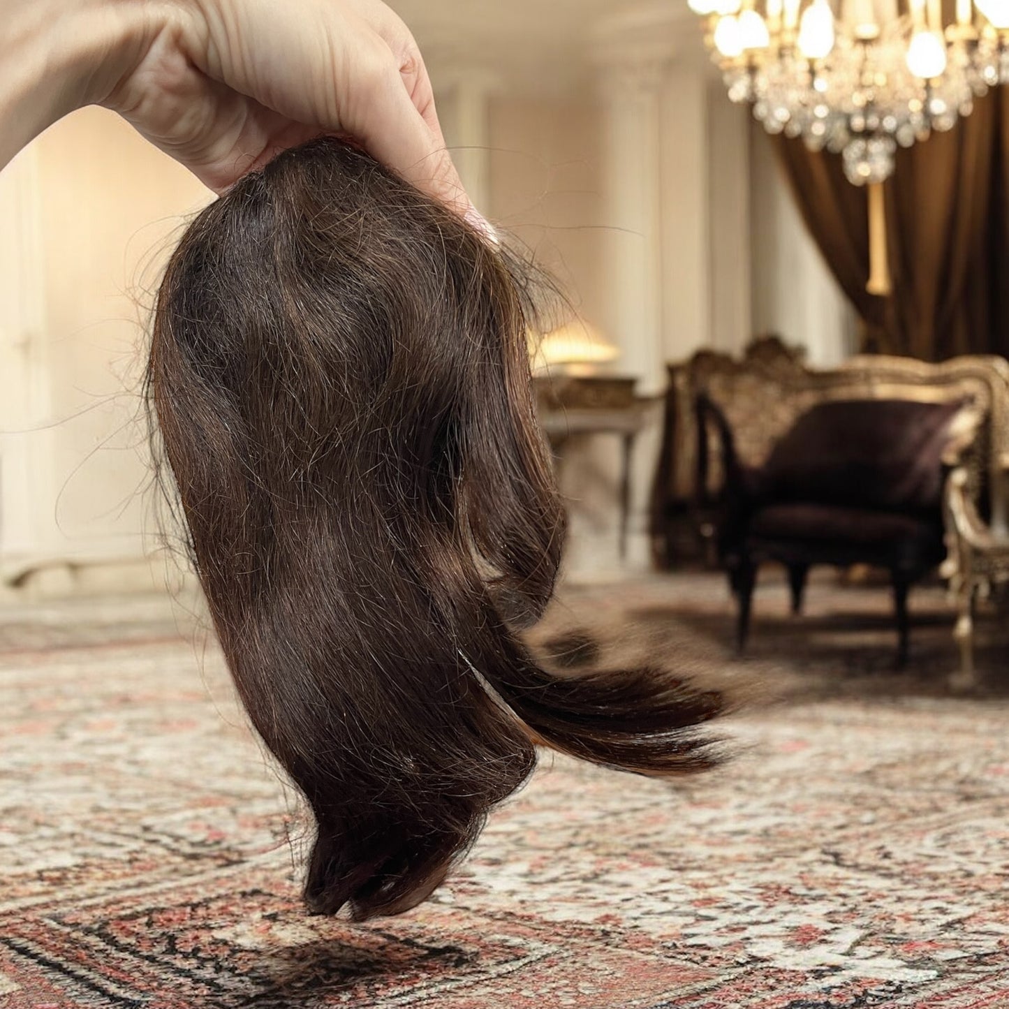 Set di 3 antichi posticci, 2 in capelli veri, con scatola anni ‘20