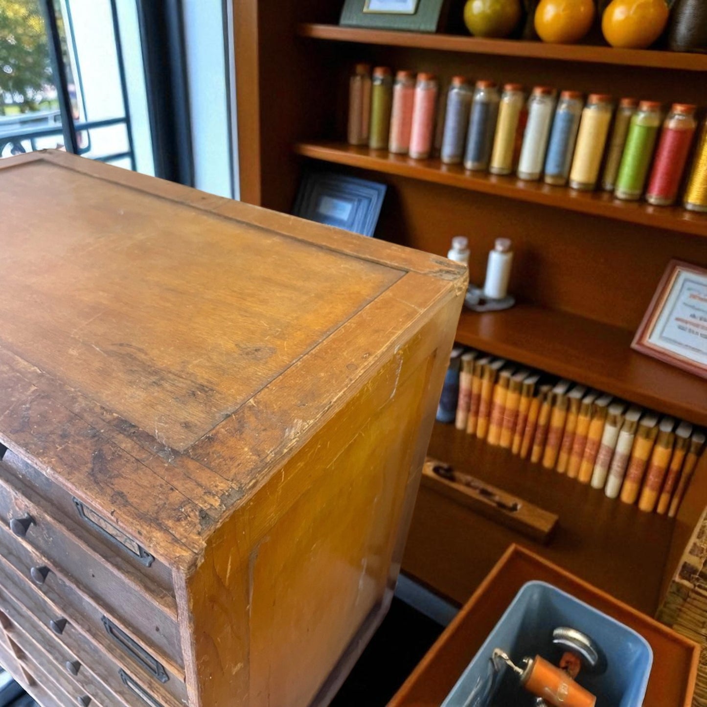 Grande cassettiera mobile merceria Cucirino Tre Stelle anni ‘30