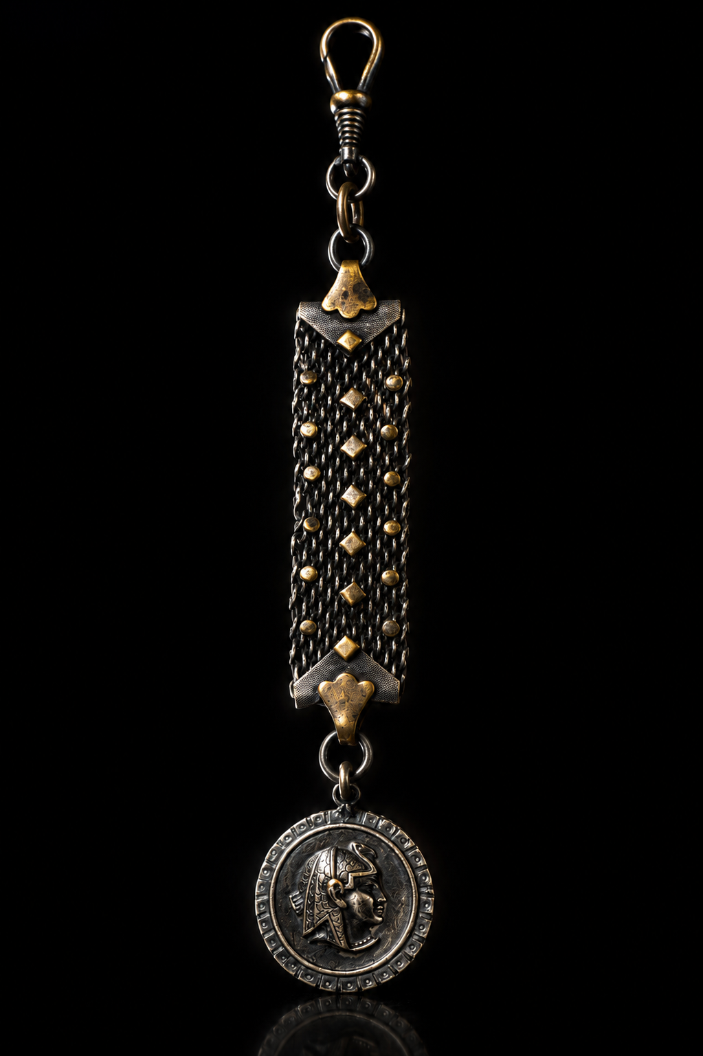 Albert chain da panciotto con maglia argentata e placchette dorate, breloque egittizzante, primo ‘900