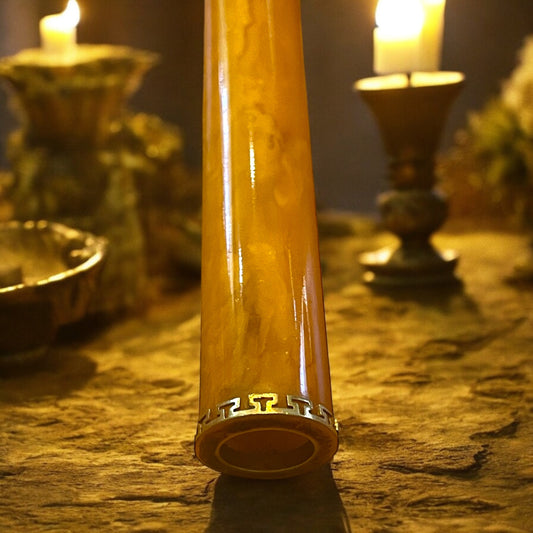 Bocchino in galalite marmorizzata con bordatura oro 14k, anni ‘30