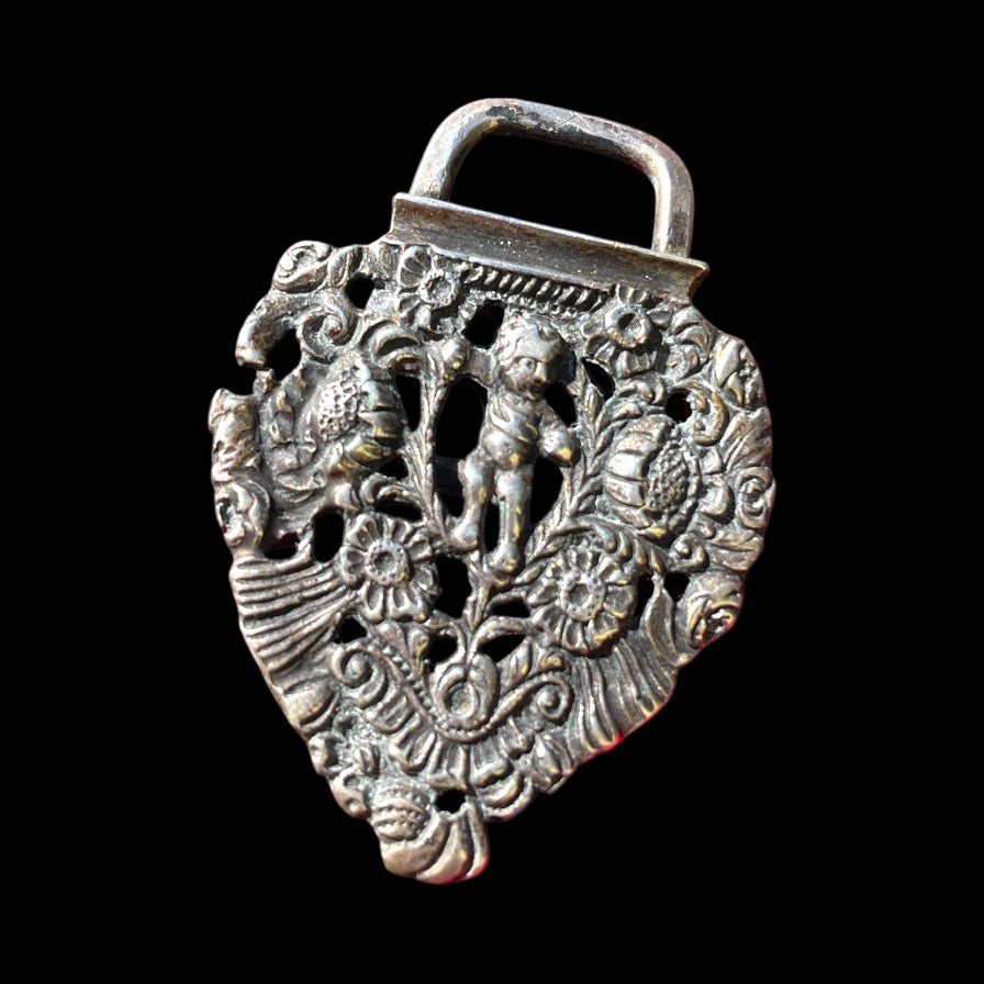 Ciondolo pendente in argento 800 con cherubino, ca anni ‘20