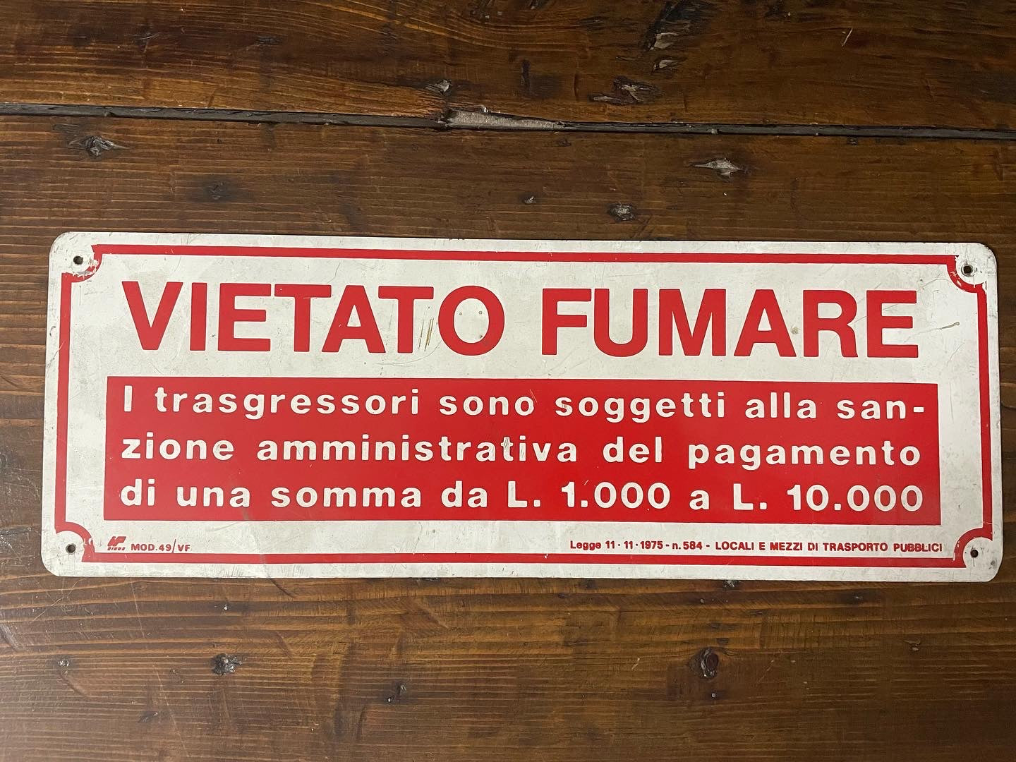 Vietato fumare 1975