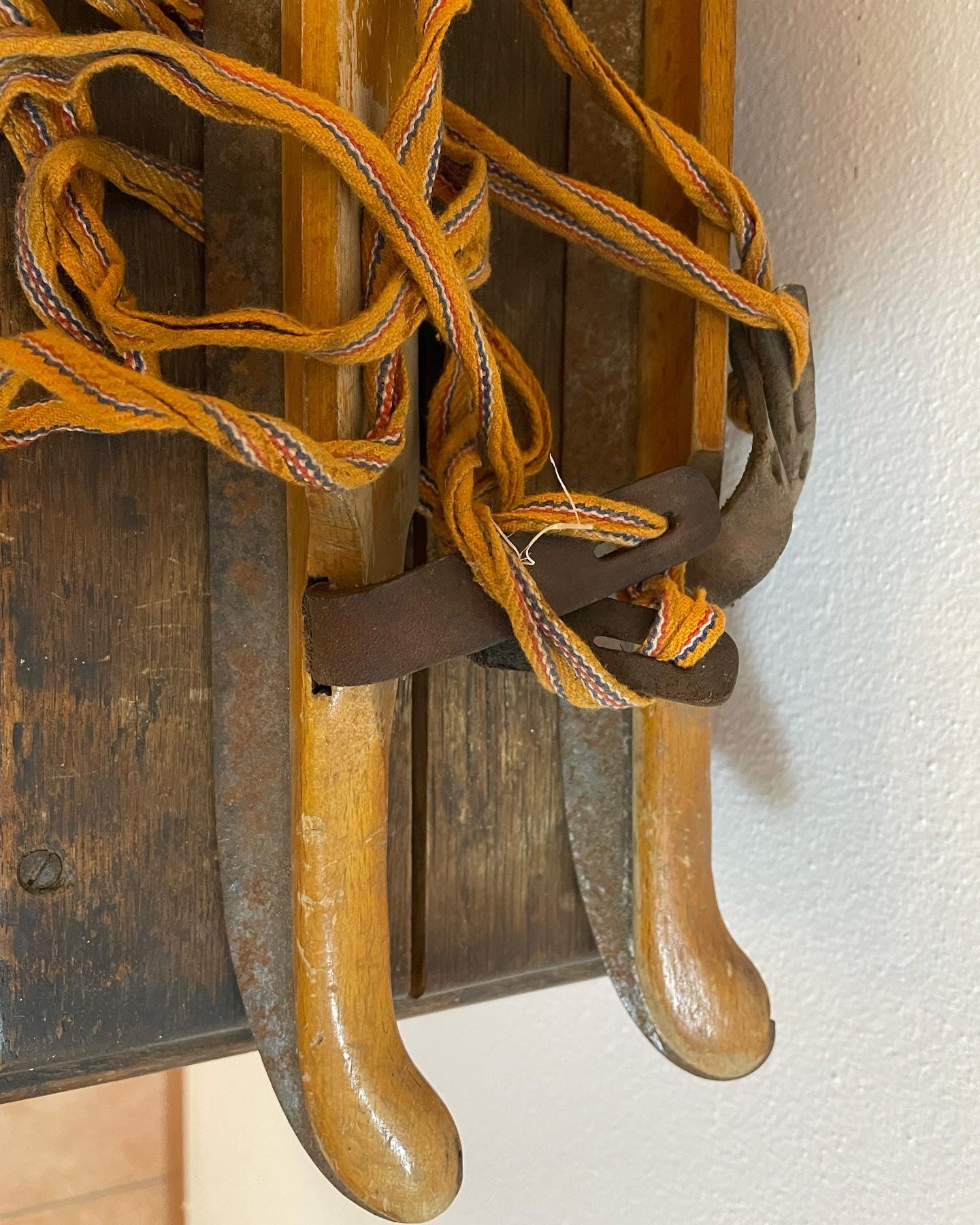 Pattini da ghiaccio antichi