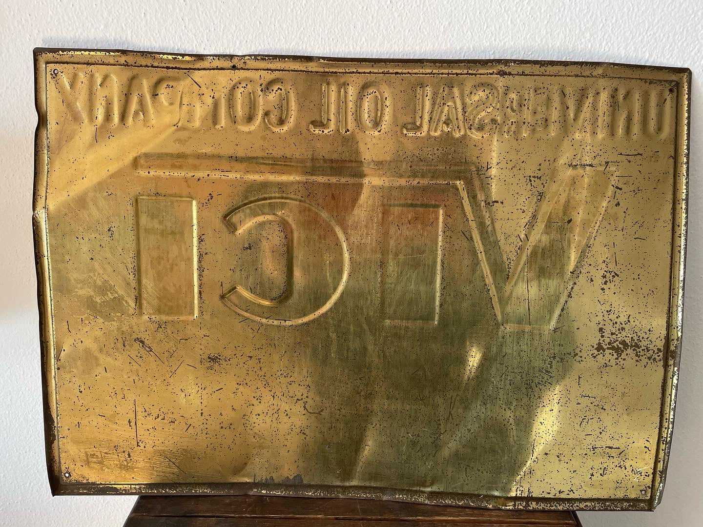 Vici Oil insegna