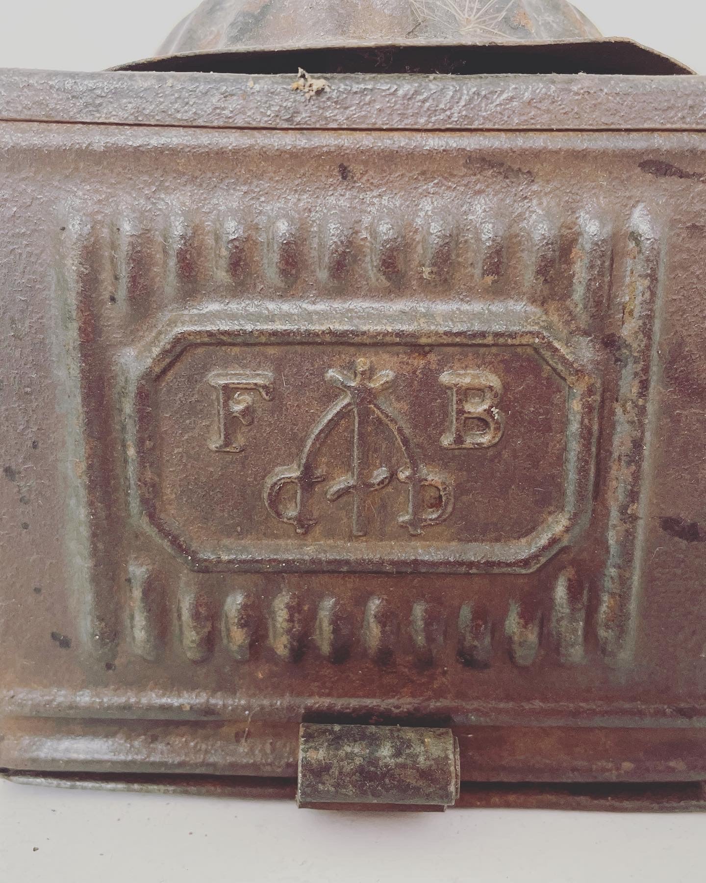 Three Spade Coffee Grinder