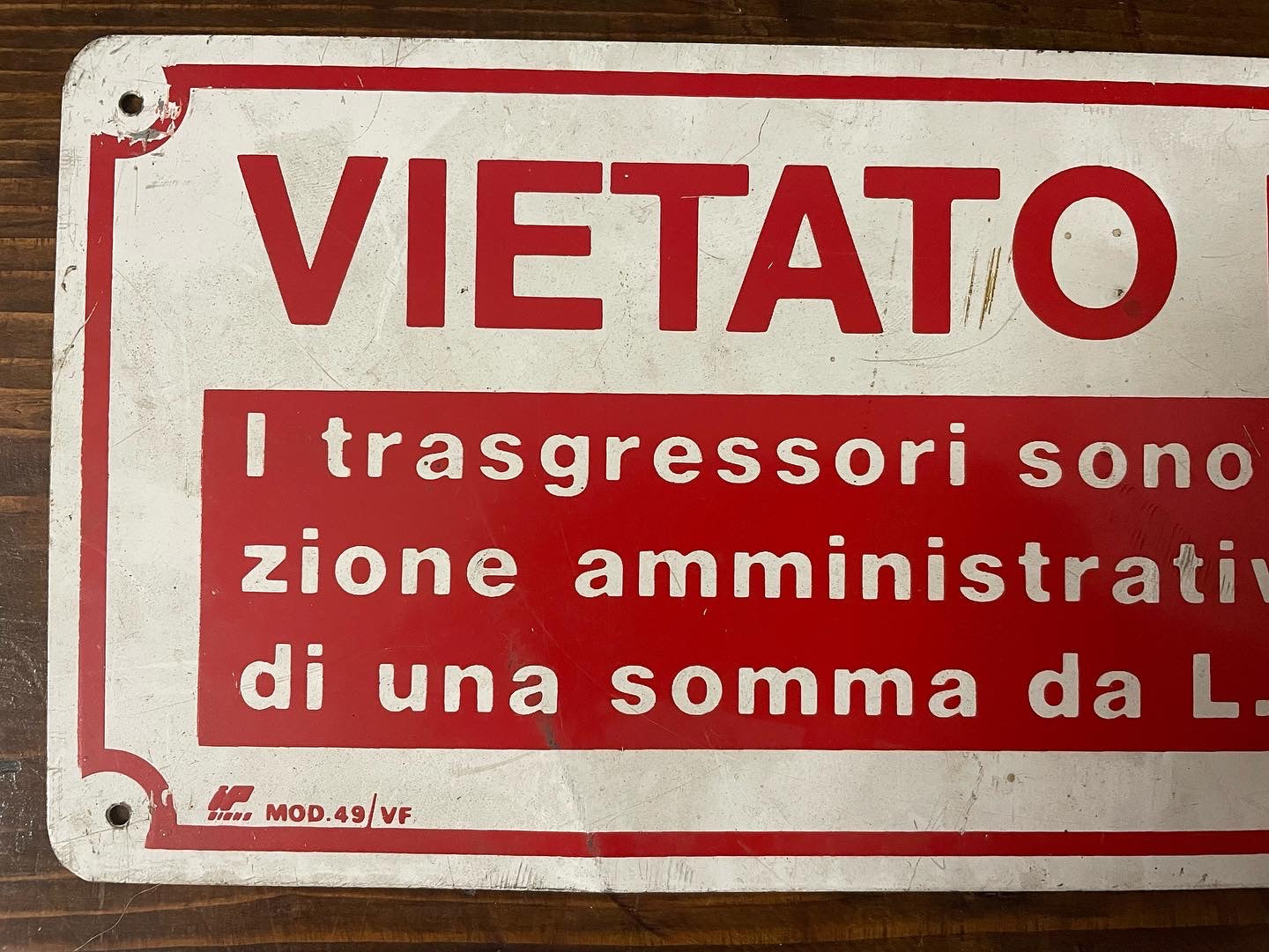Vietato fumare 1975