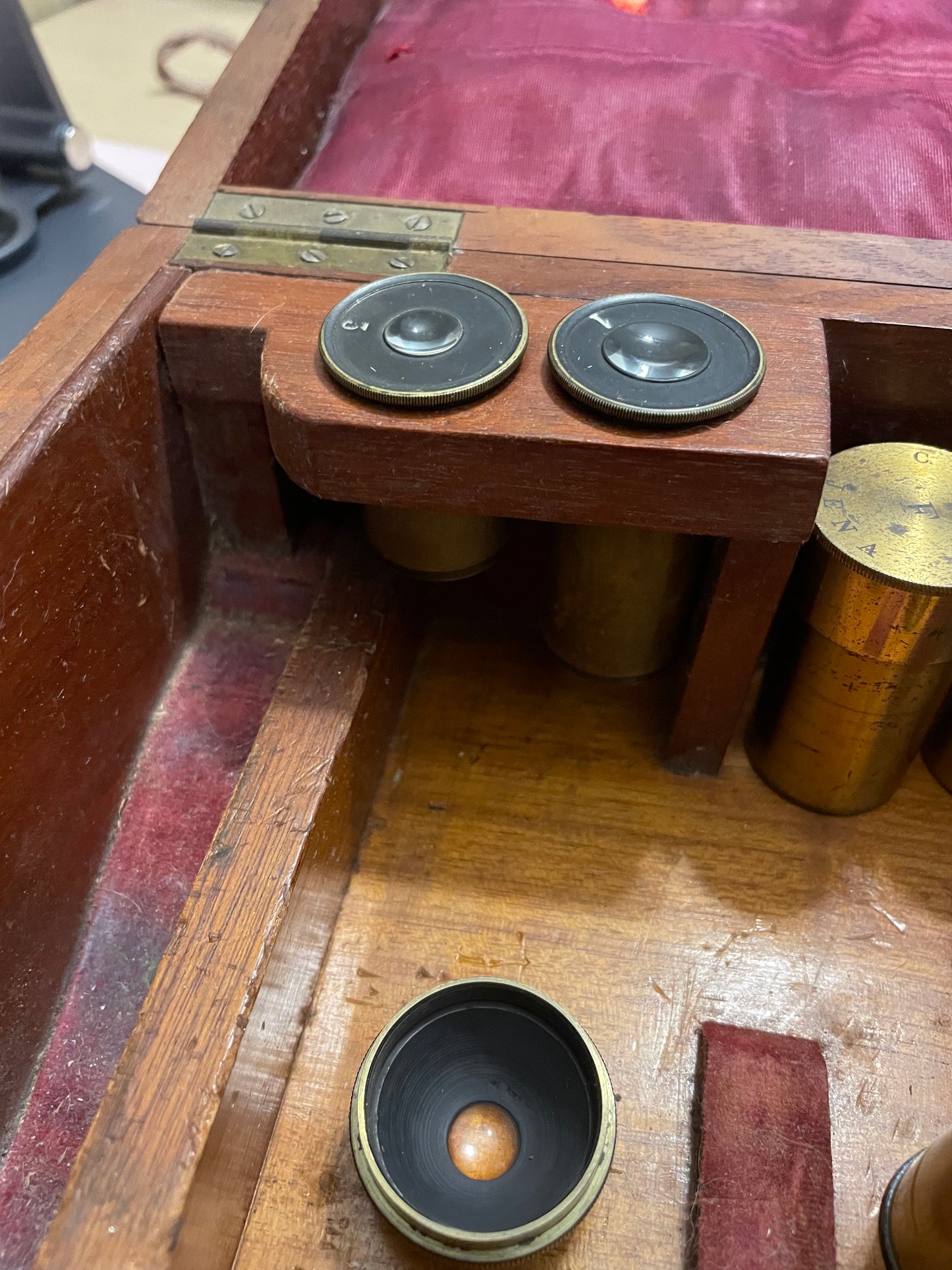 Microscopio museale Nachet con ottiche Zeiss di fine ‘800