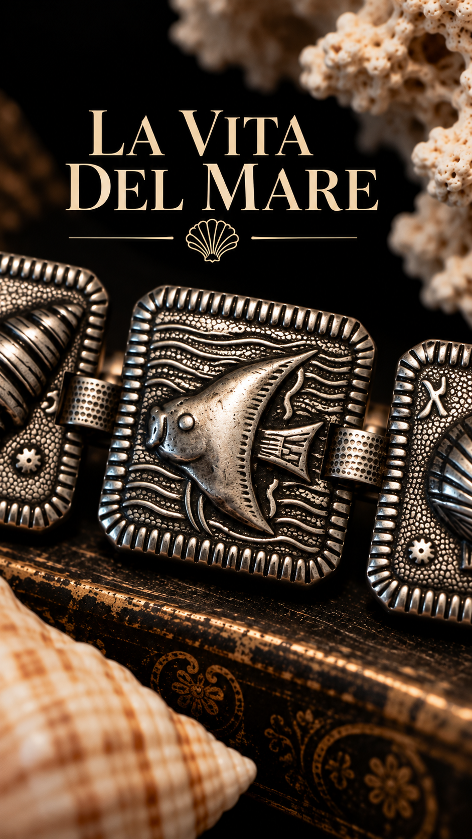 Bracciale placcato argento francese anni ‘60 con decorazioni a tema marino