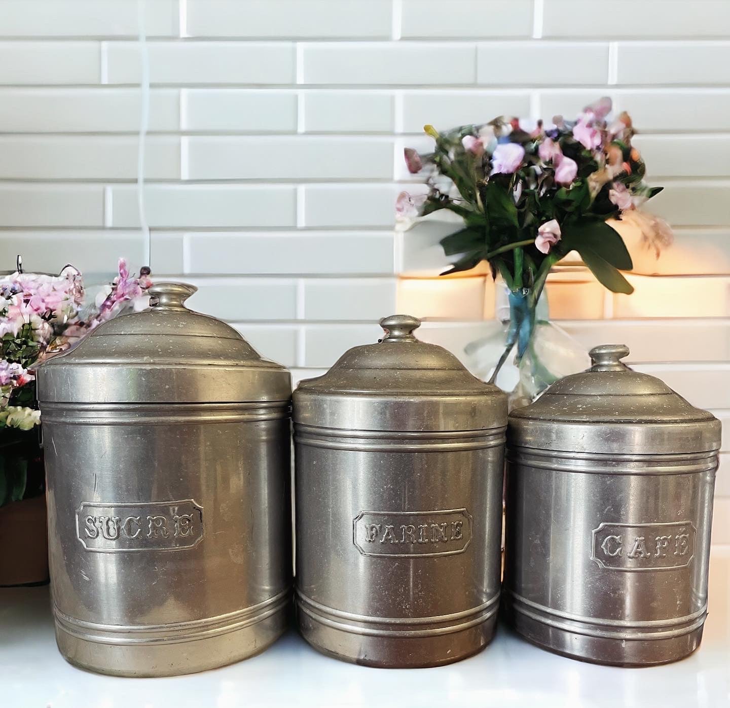 Set of 6 aluminum kitchen jars