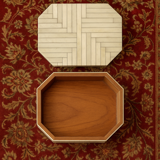 Antico cofanetto anni ‘20-‘30 da scrittoio in osso e legno