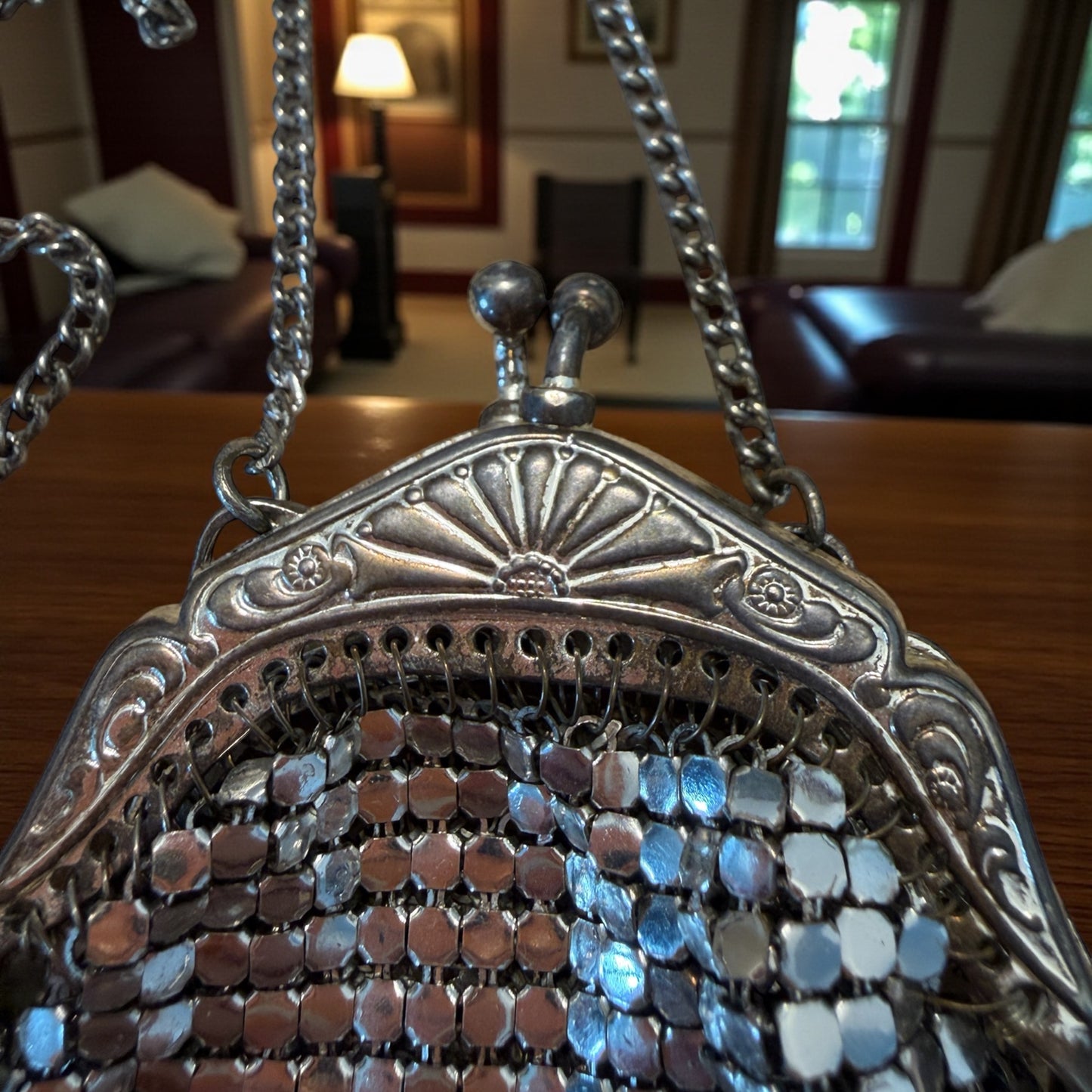 Borsellino con catena da collo, art déco maglia metallica argentata anni ‘30-‘40