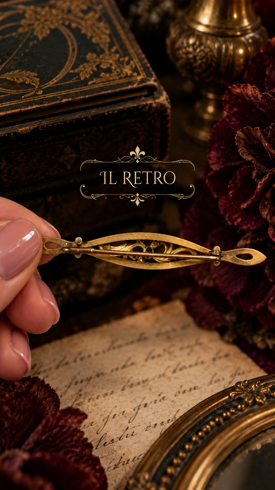 Spilla gioiello Art Nouveau dorata con piccolo prob. Granato fine ‘800 primi ‘900 a barretta