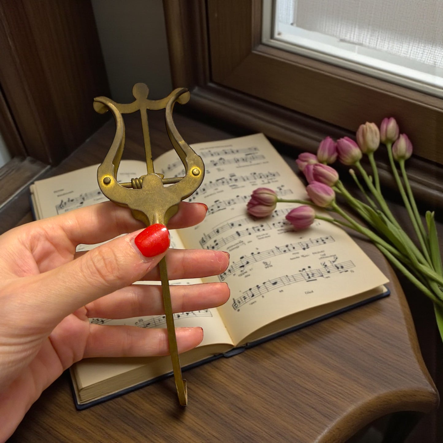 Ferma partiture spartiti da leggio a guisa di lira, ottone, primo ‘900