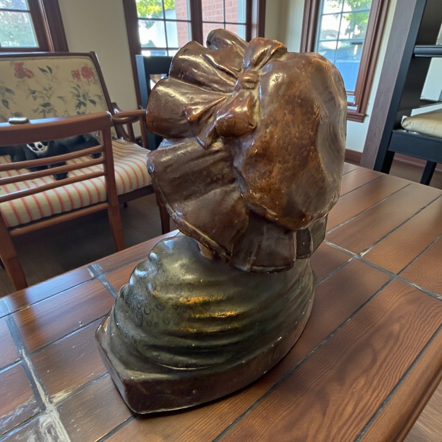 Antico busto in gesso dipinto, fine ‘800, firmato, personificazione Lorraine