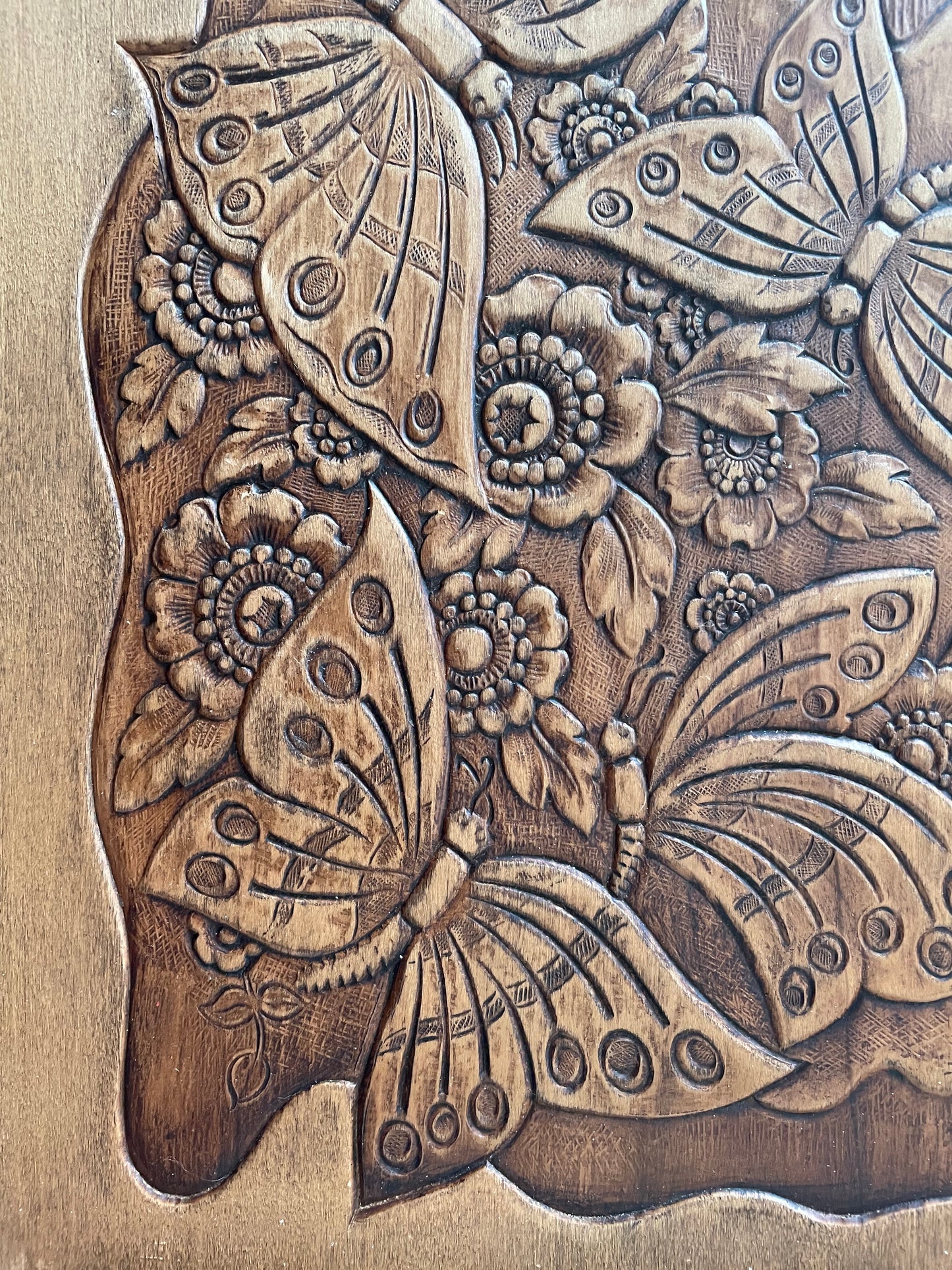 Vassoio in legno, fiori e farfalle, vintage metà ‘900