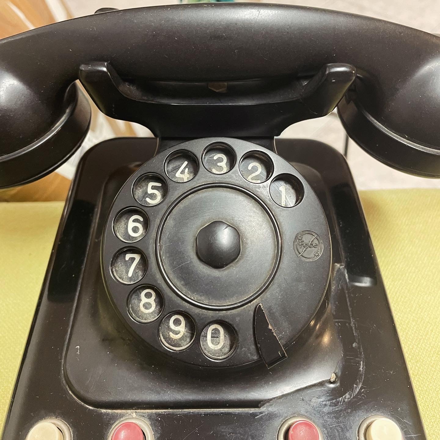 Telefono centralino fine anno 40