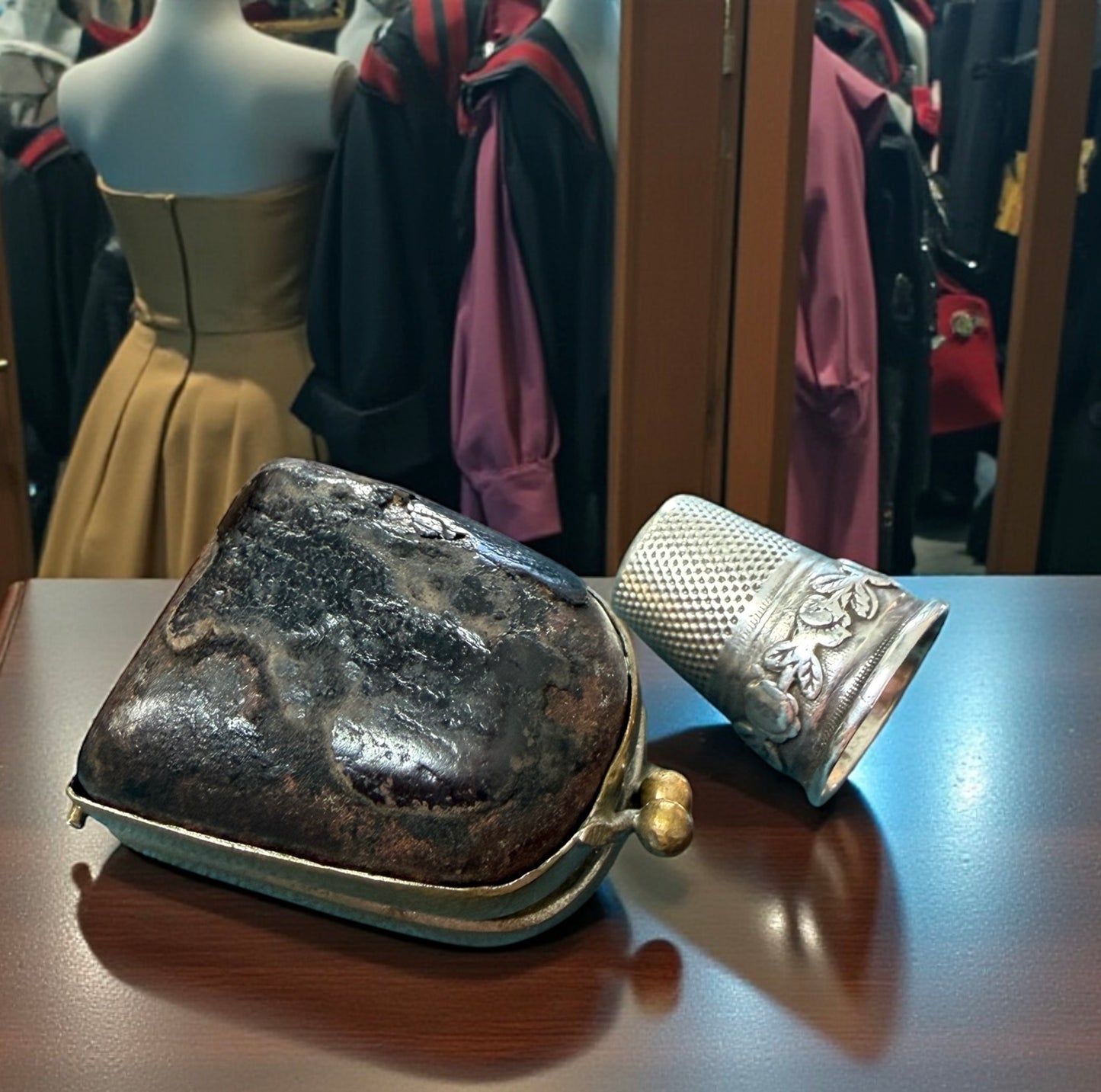 Porta ditale e ditale in argento, fine ‘800 - primo ‘900