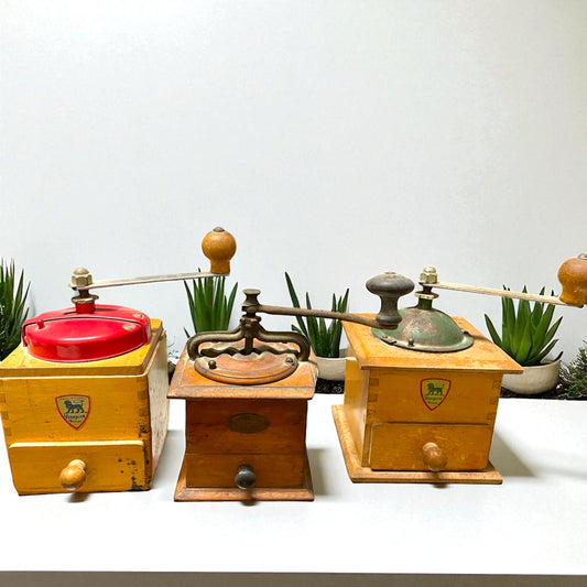 Collezione n. 3 antichi macinini Peugeot da fine ‘800 agli anni ‘60