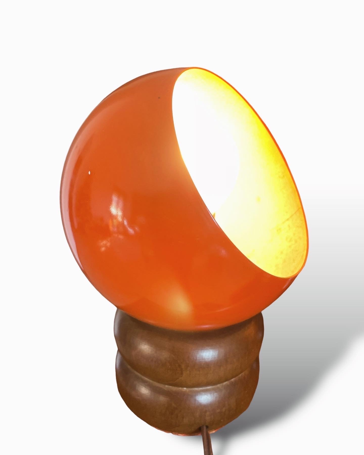 Lampada arancione da tavolino anni 70