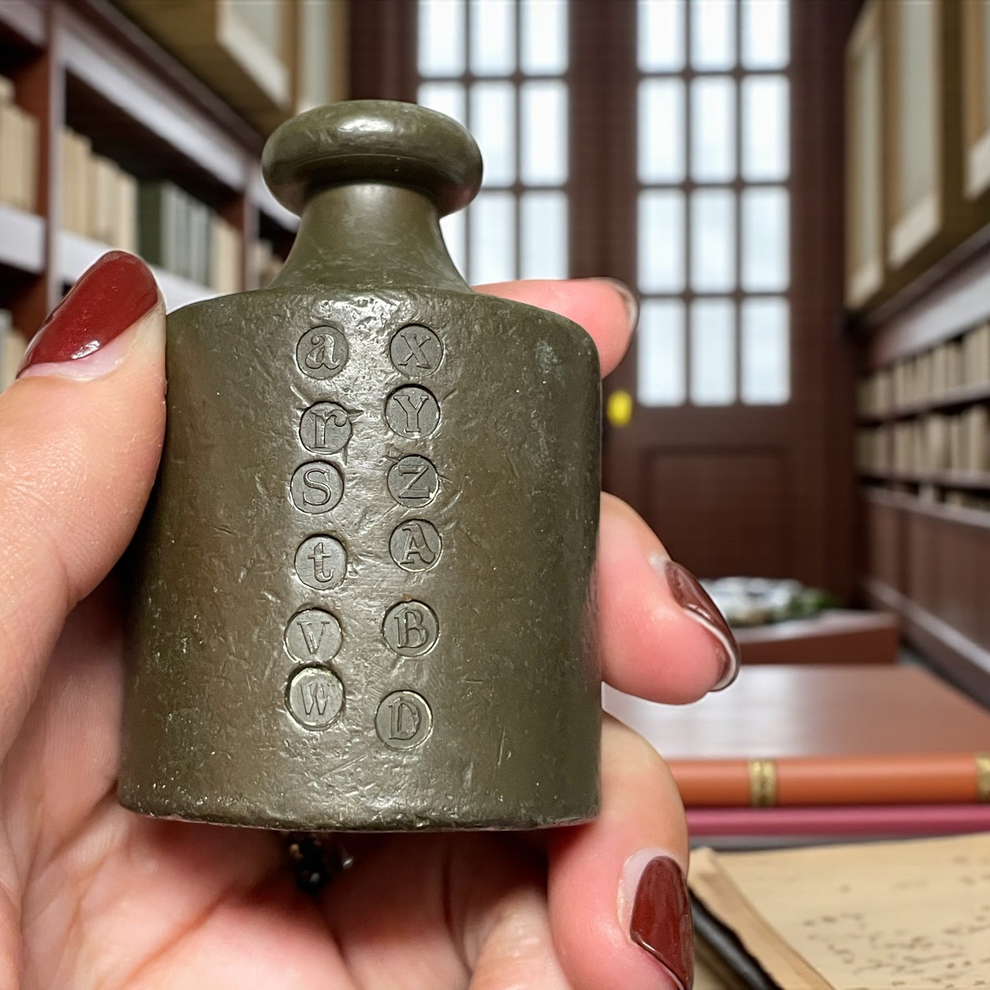 Serie antica di pesi con bolli ufficiali, tedeschi, prima metà ‘900