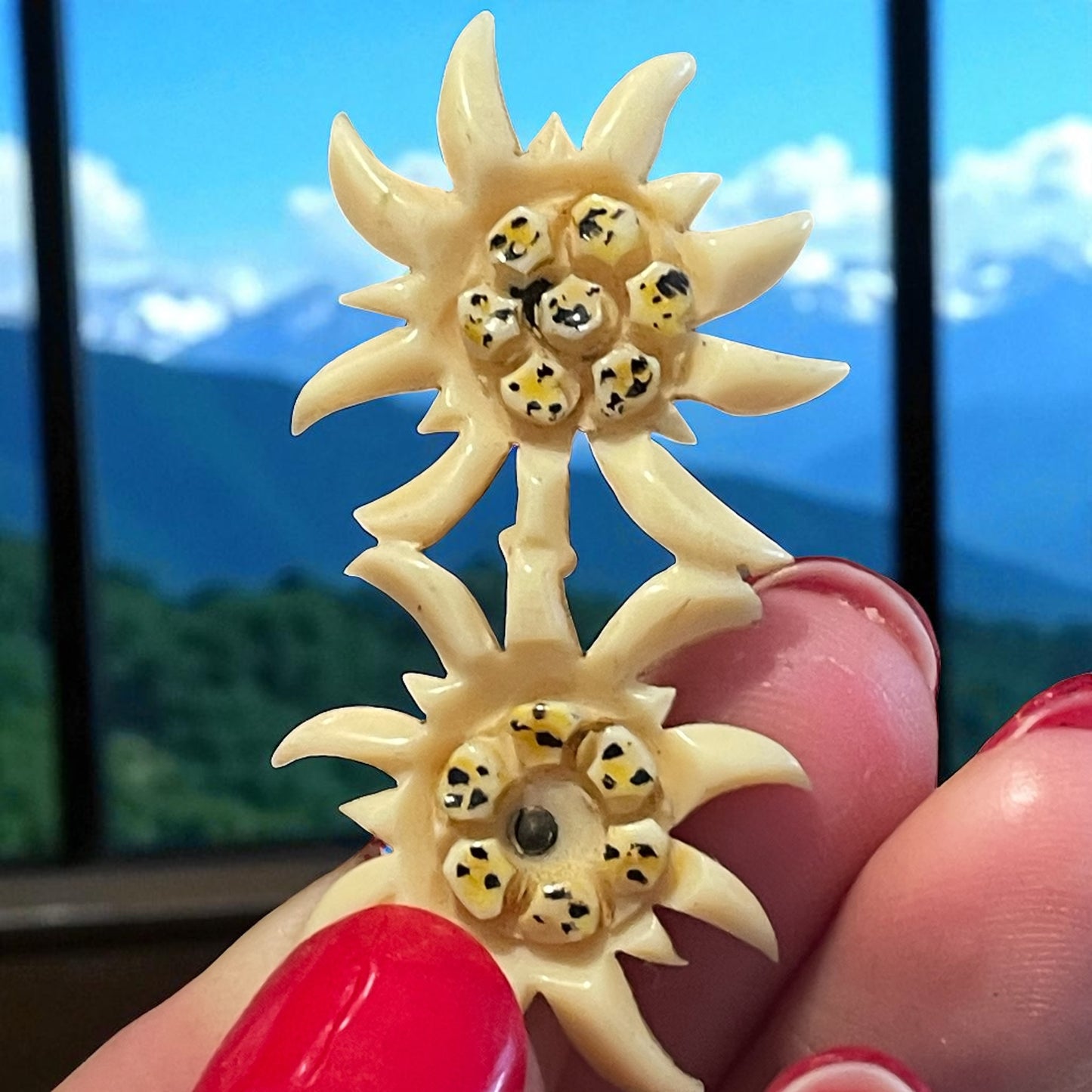 Spilla in galalite doppia Edelweiss d’epoca