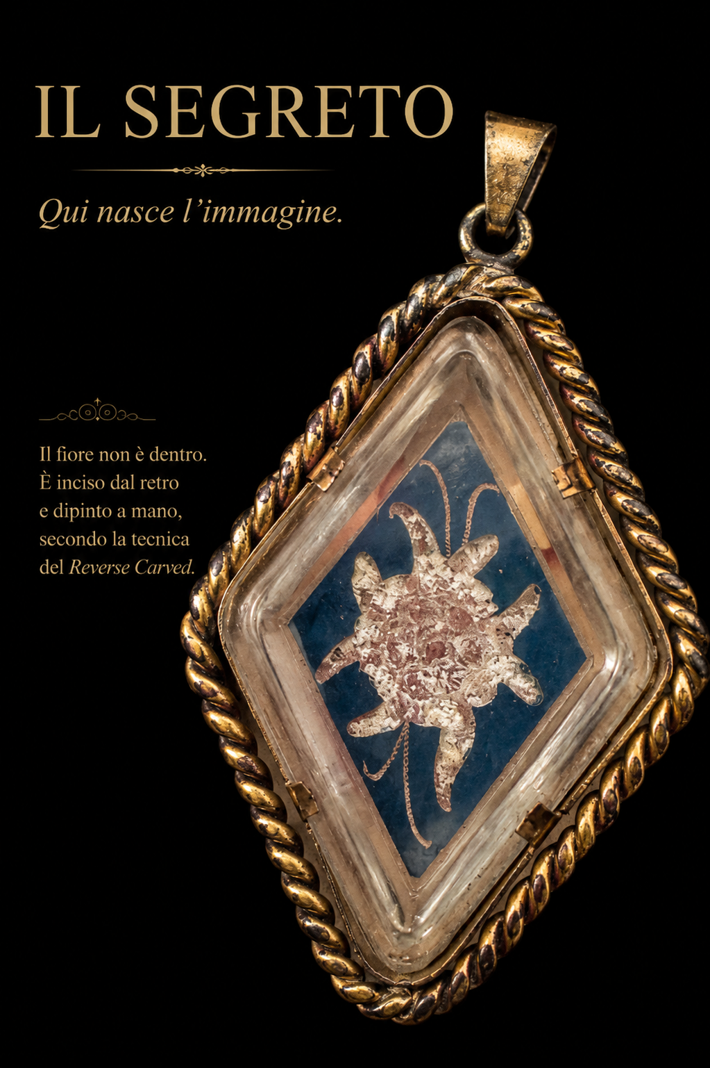 Pendente antico in lucite Reverse Carved con stella alpina anni ‘40