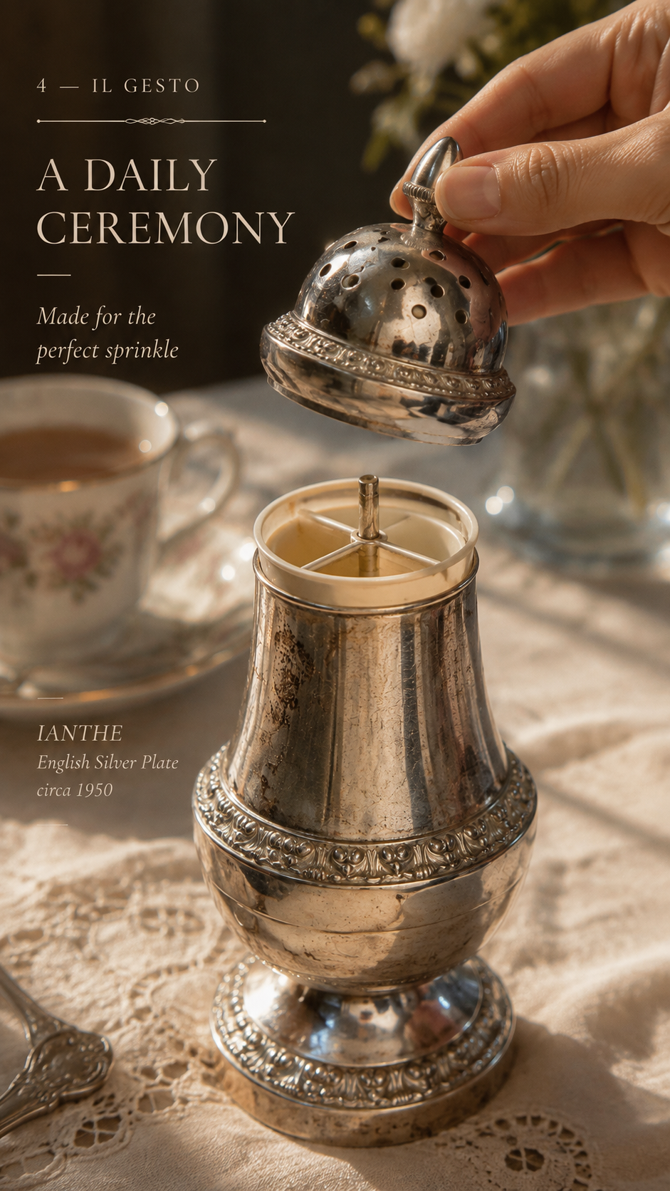 Sugar caster argenteria Inglese marchio Ianthe, ca anni ‘40