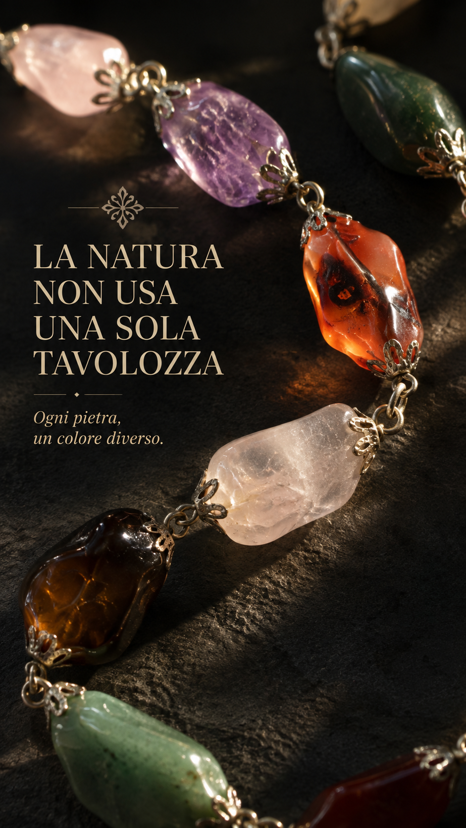 Collana in pietre naturali miste tra cui agata, corniola, quarzo ed altre; 70 cm senza chiusura