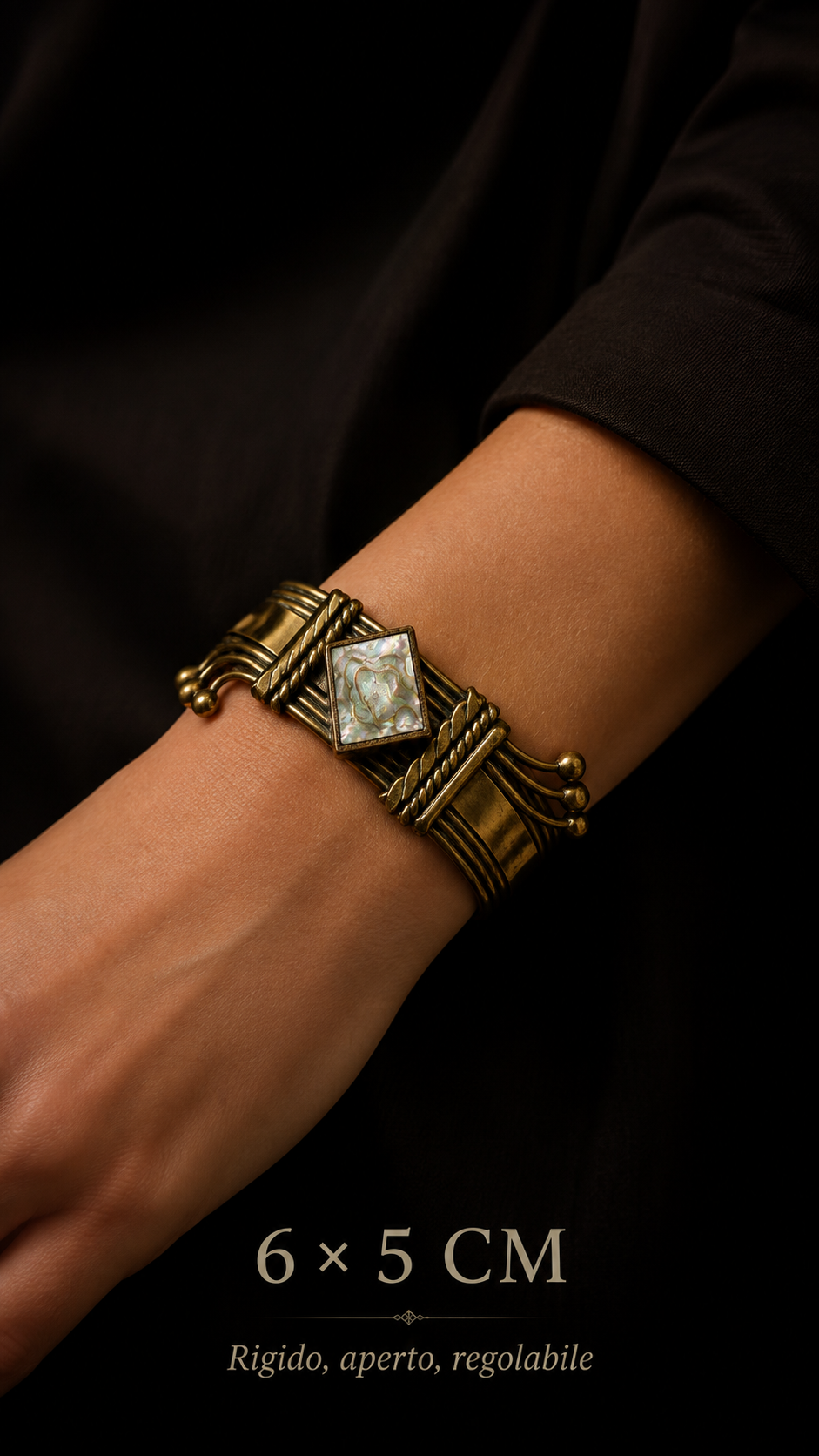 Stupendo bracciale in lega di rame e ottone con design modernista e cabochon quadrato di abalone madreperla