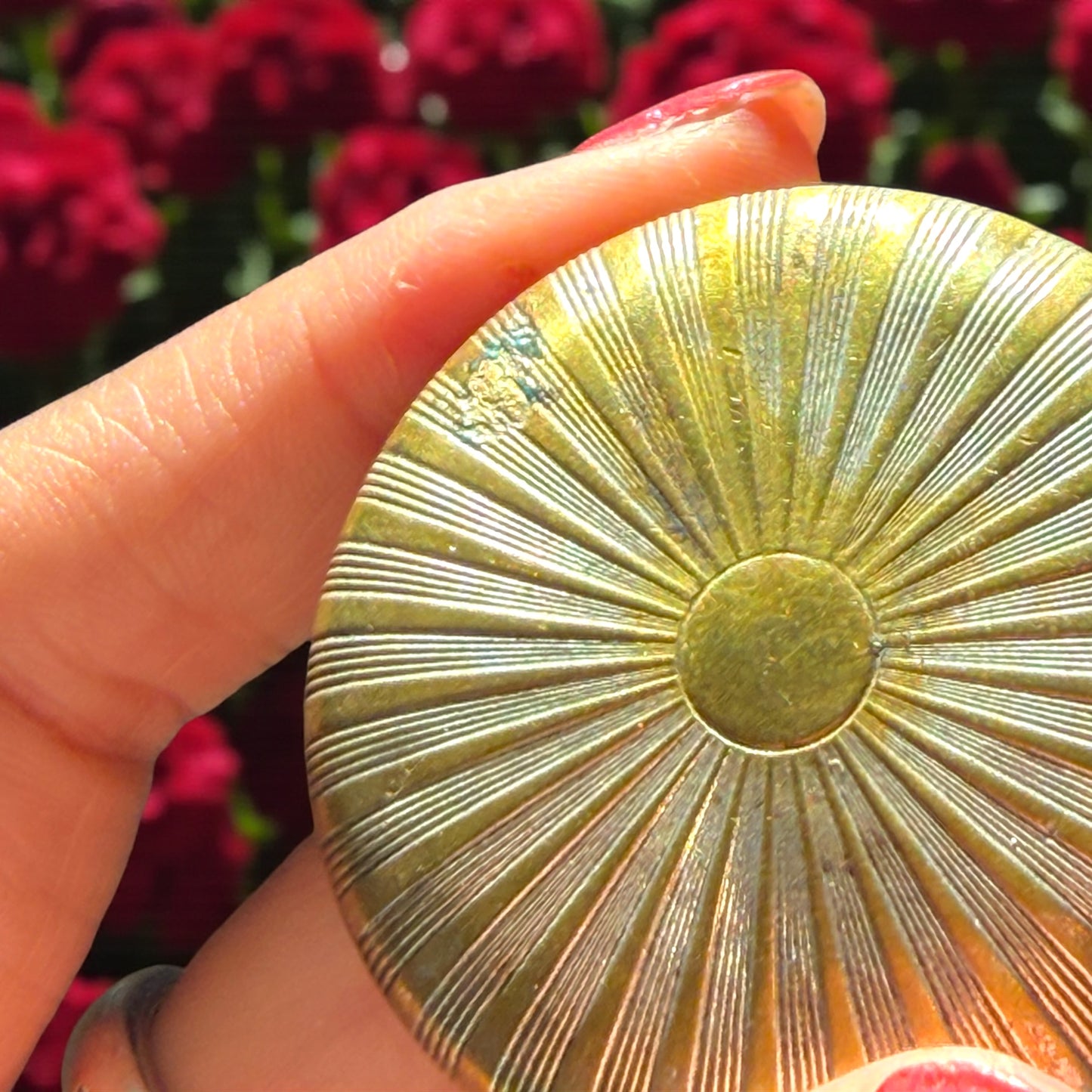 Antica Cipriera in argento anni 30 con lavorazione guilloché