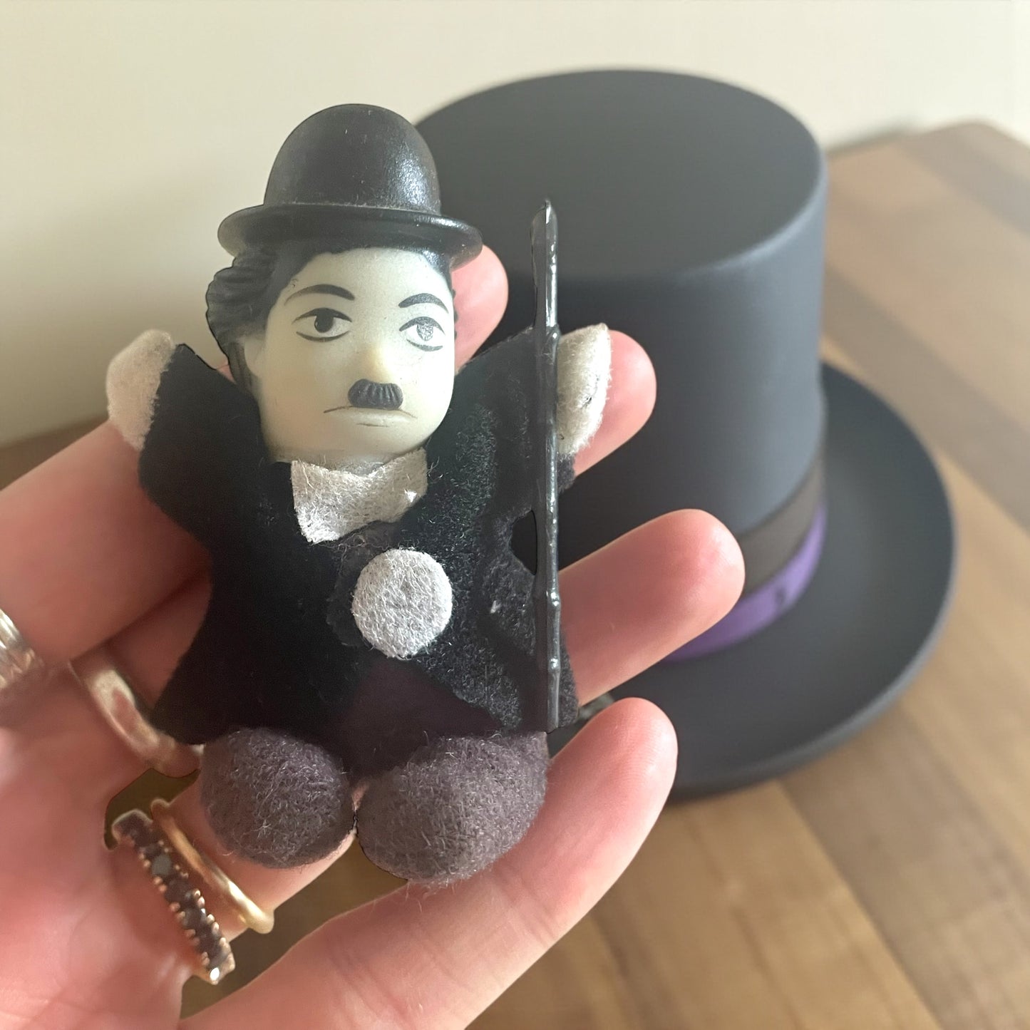 Miniatura ufficiale da collezione 1980 Charlie Chaplin