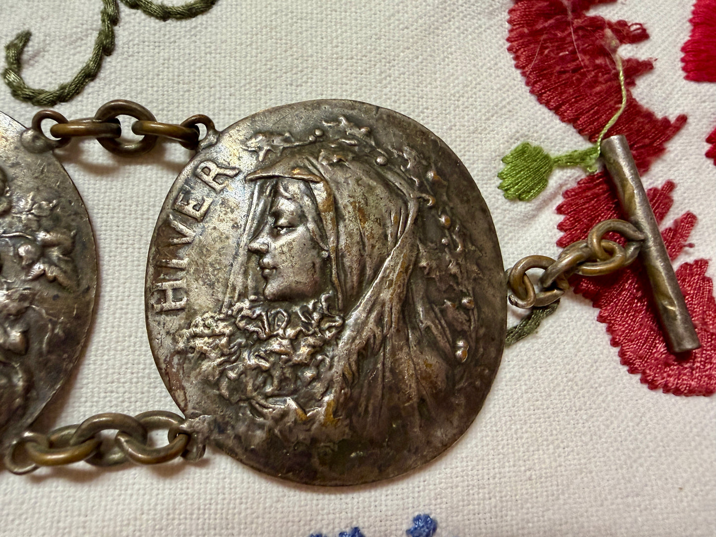 Bracciale allegorico quattro stagioni Art Nouveau, fine ‘800 primo ‘900