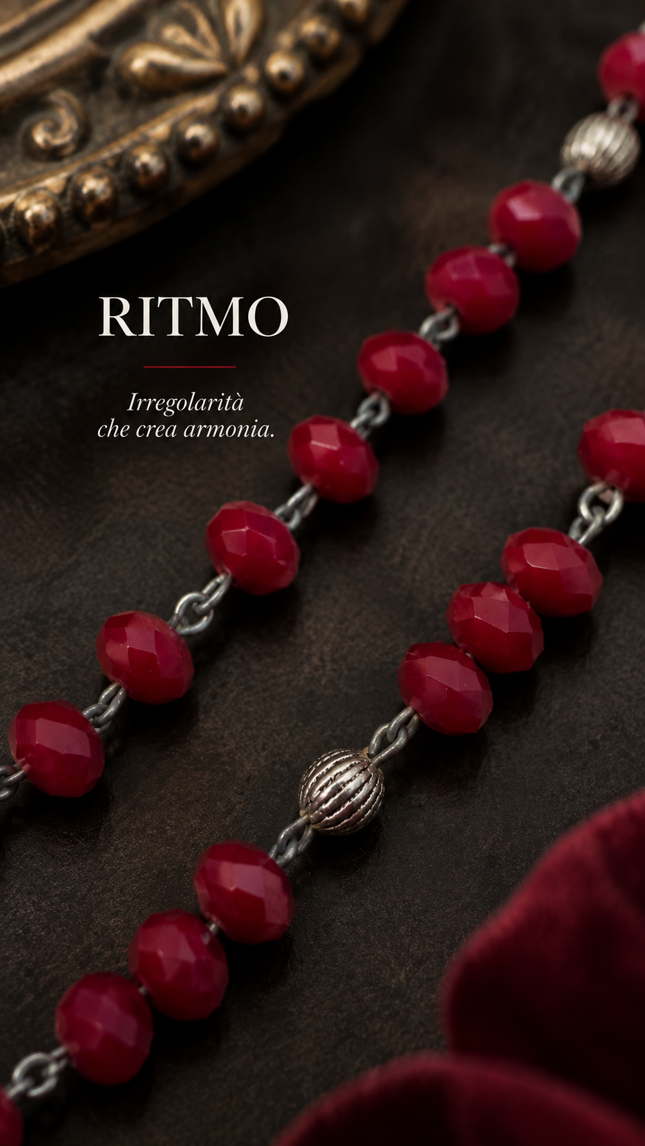 Sautoir lungo 130 cm rosso con elementi argentati, collana portabile a singolo o doppio giro