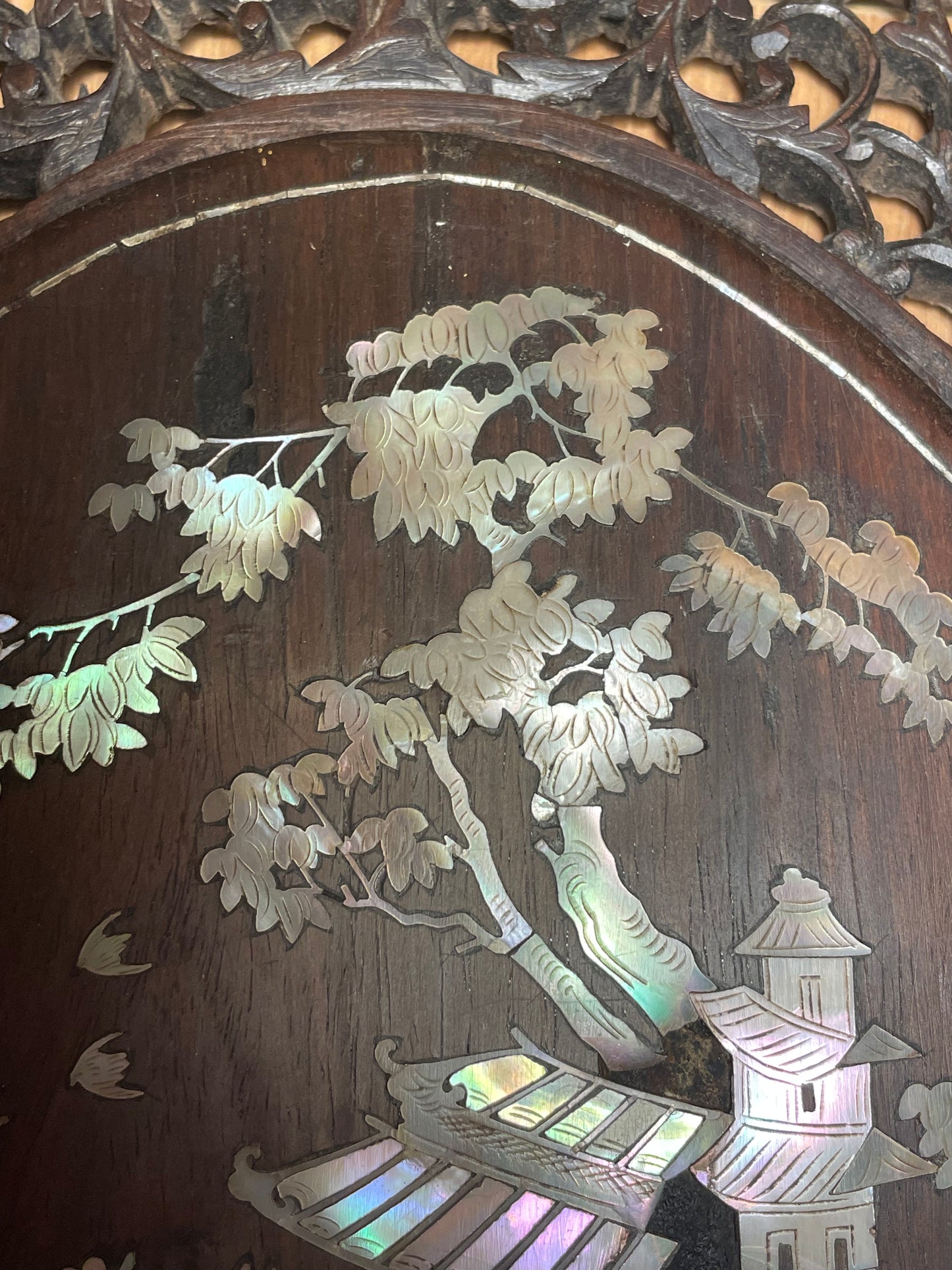 Antico pannello boiserie con intarsi di madreperla e trafori, fine ‘800 tardo Qing