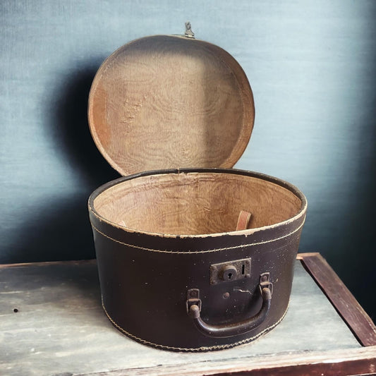 Antique travel hatbox