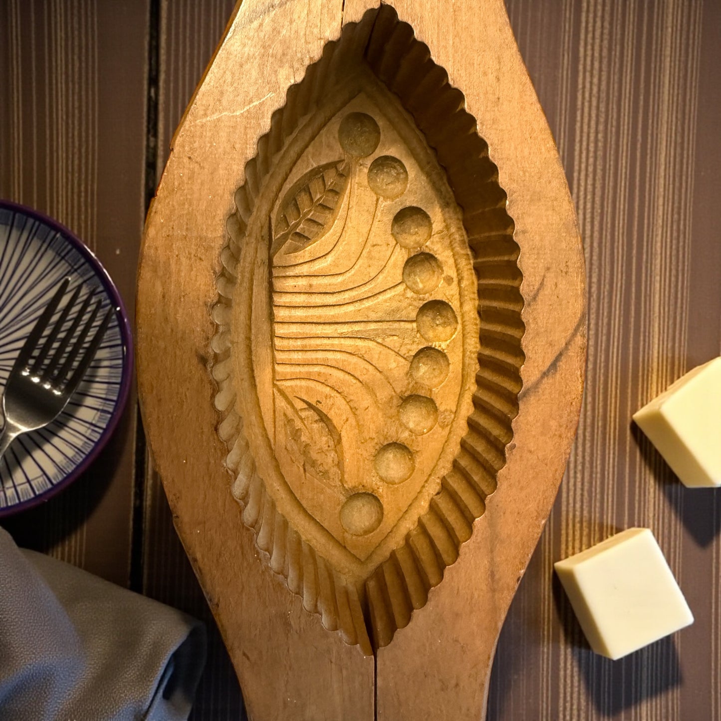 Grande antico stampo per burro, Alta Savoia ca primo ‘900