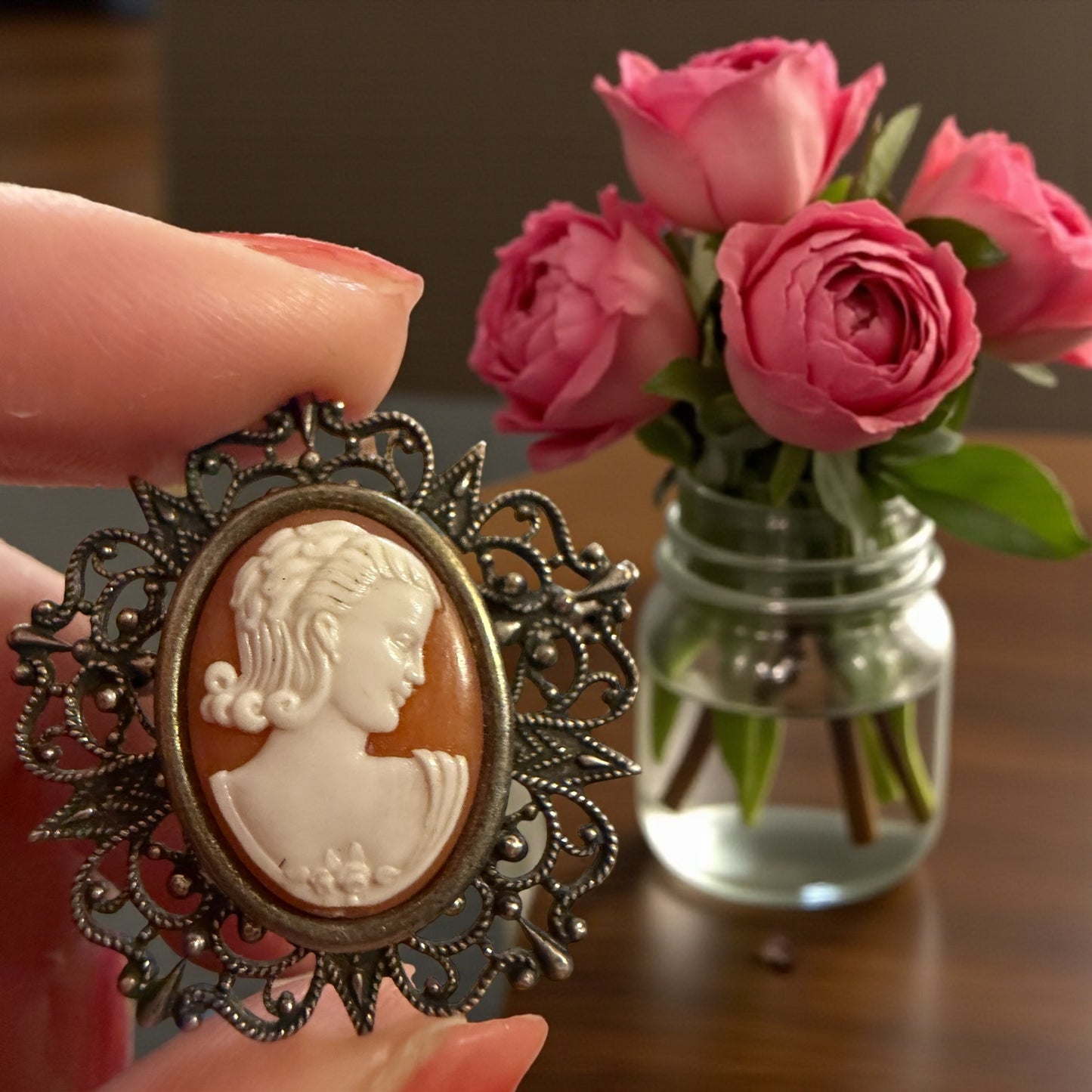 Spilla da collo broche du cou cammeo e filigrana d’argento, primi decenni ‘900