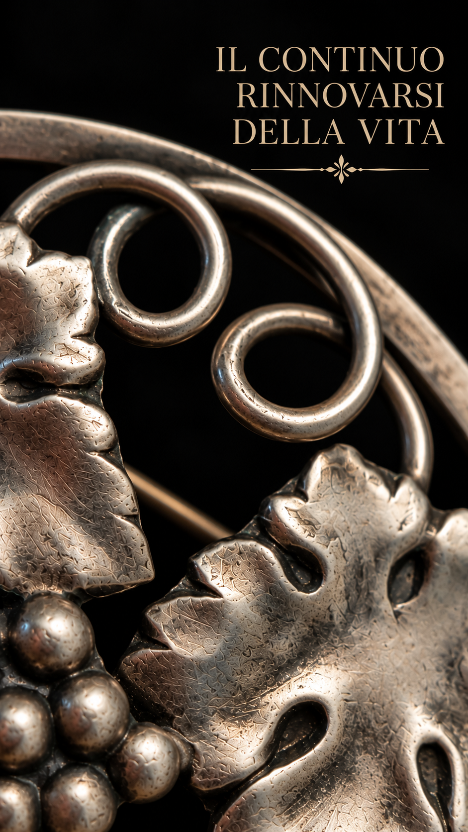 Spilla antica con vite e tralci in argento 830, primi ‘900 scandinava