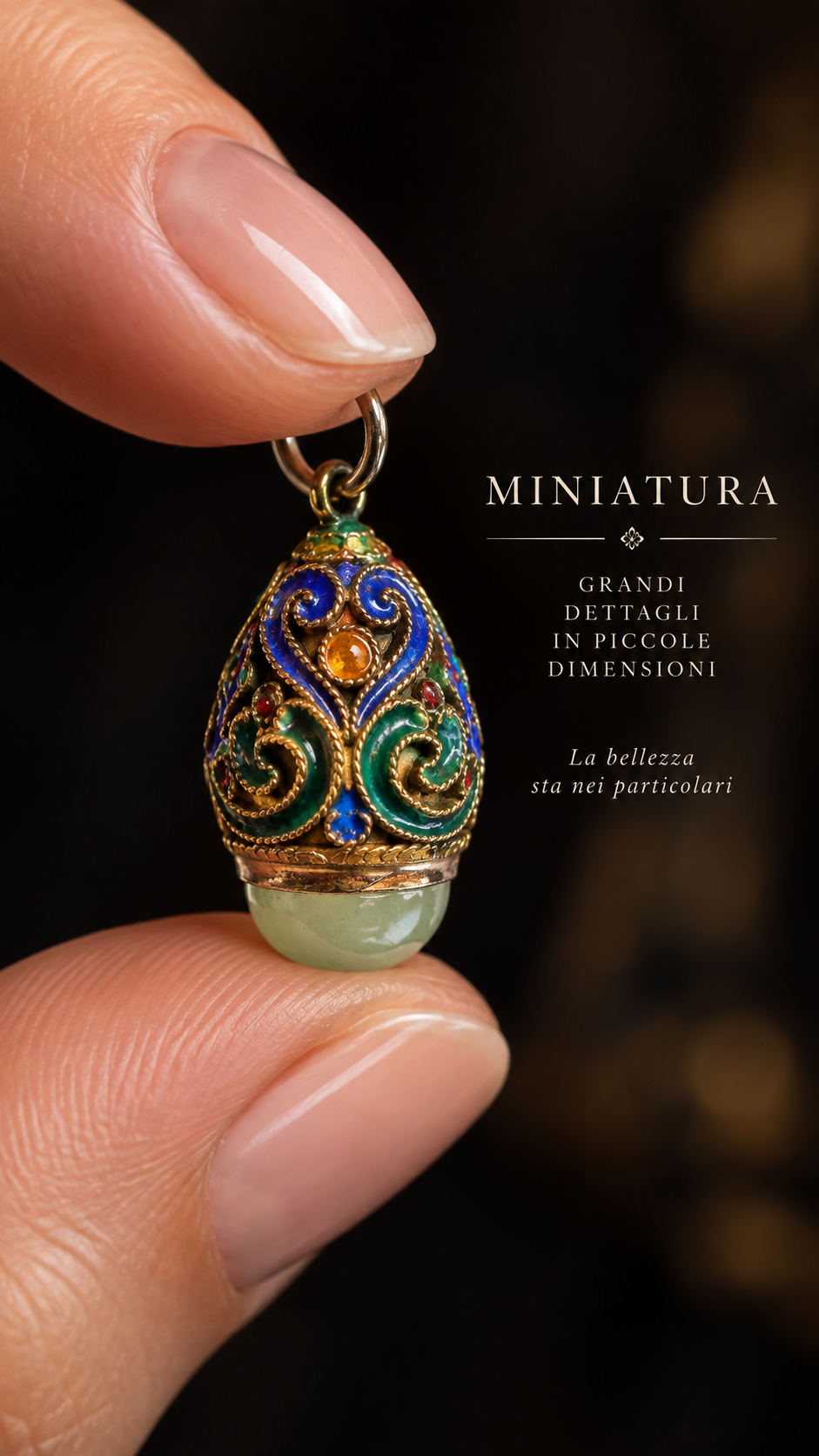 Pendente ciondolo gioiello argento dorato con smalto policromi e giada, stile Uova di Fabergé