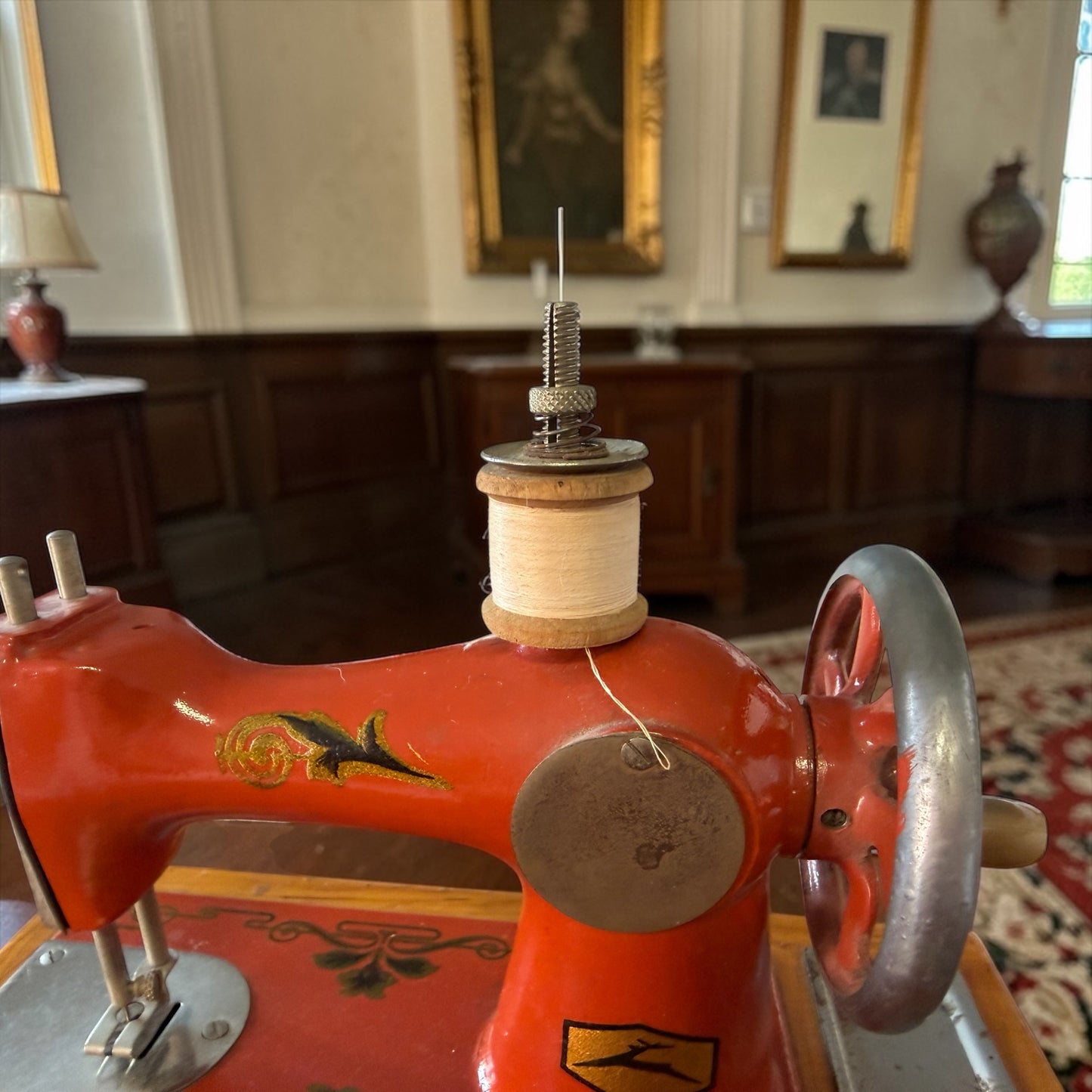 Macchina da cucire made in URSS anni ‘60 funzionante da bimbi
