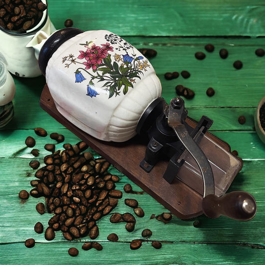 Dutch grinder with floral decoration