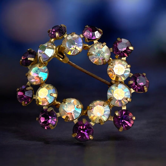 Spilla anni ‘50 con vetri “aurora boreale” d’epoca