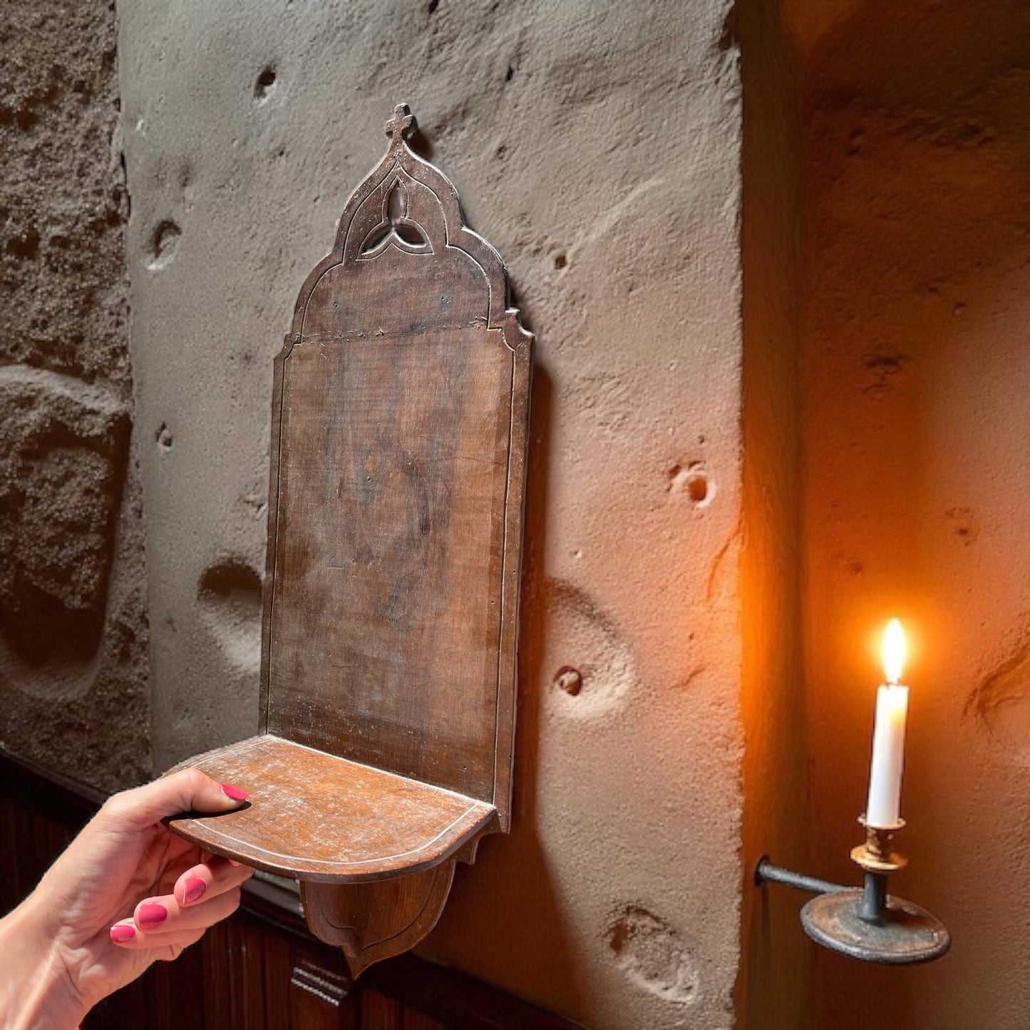 Mensola devozionale da muro in legno, ca anni ‘30