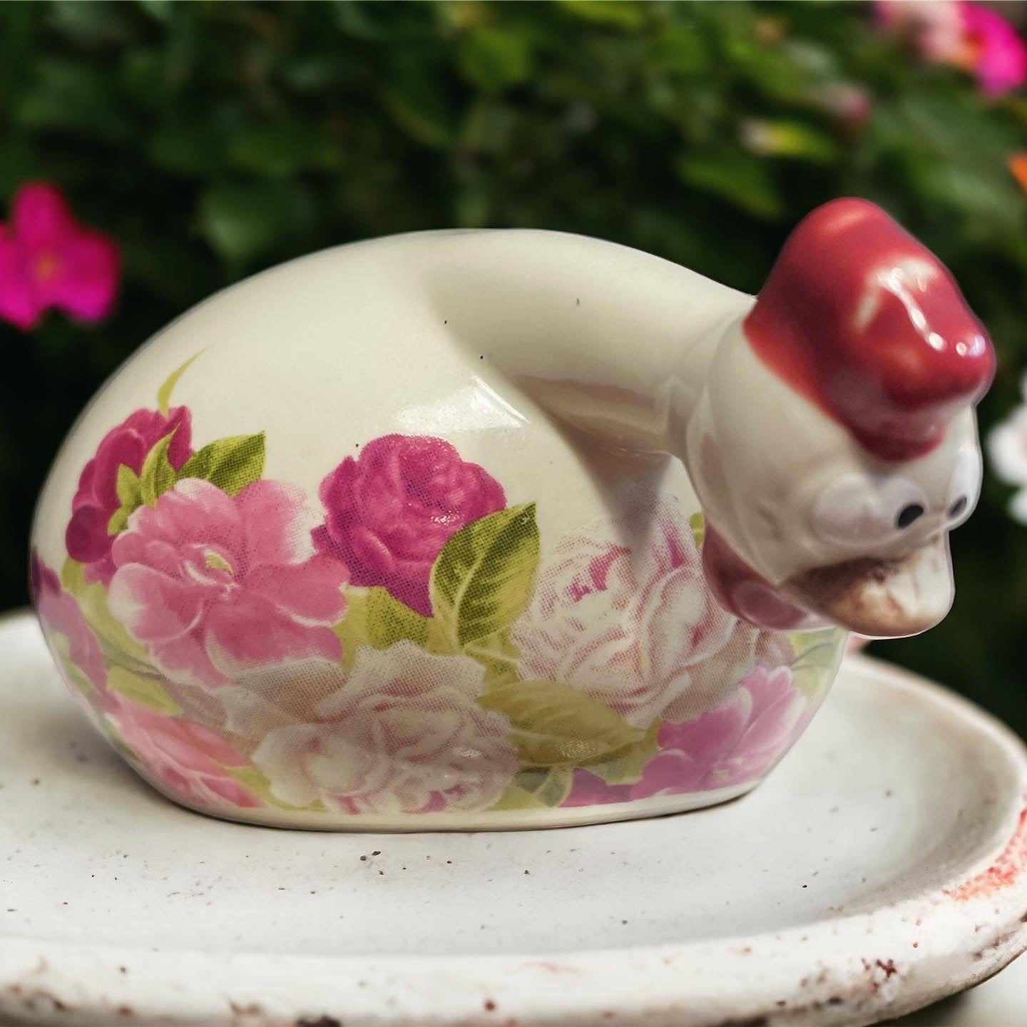 Provencal chicken ceramics