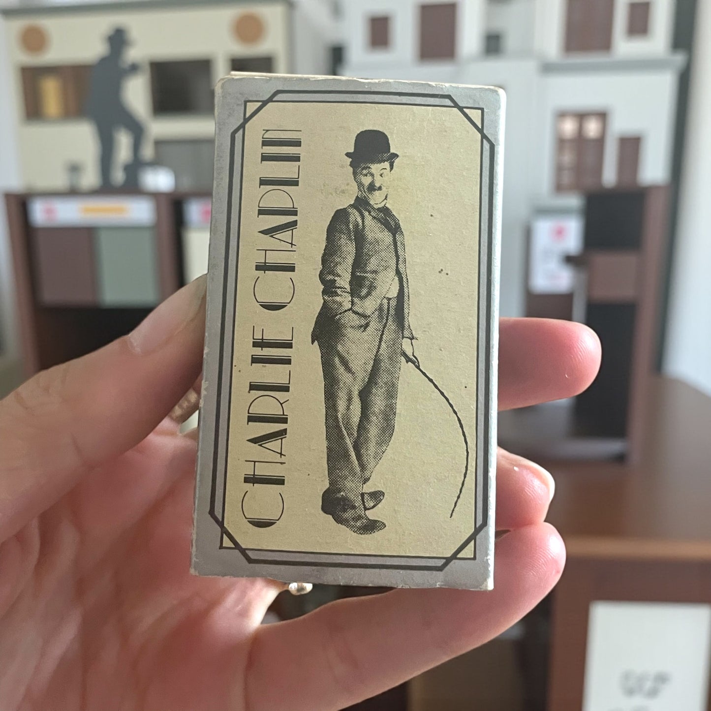 Miniatura ufficiale da collezione 1980 Charlie Chaplin