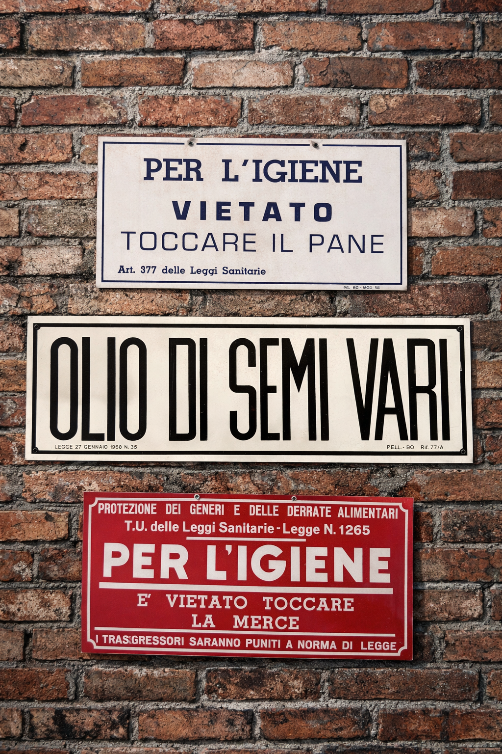 Tris lamierini anni ‘60 vintage per esercizio vendita derrate alimentari, originali epoca