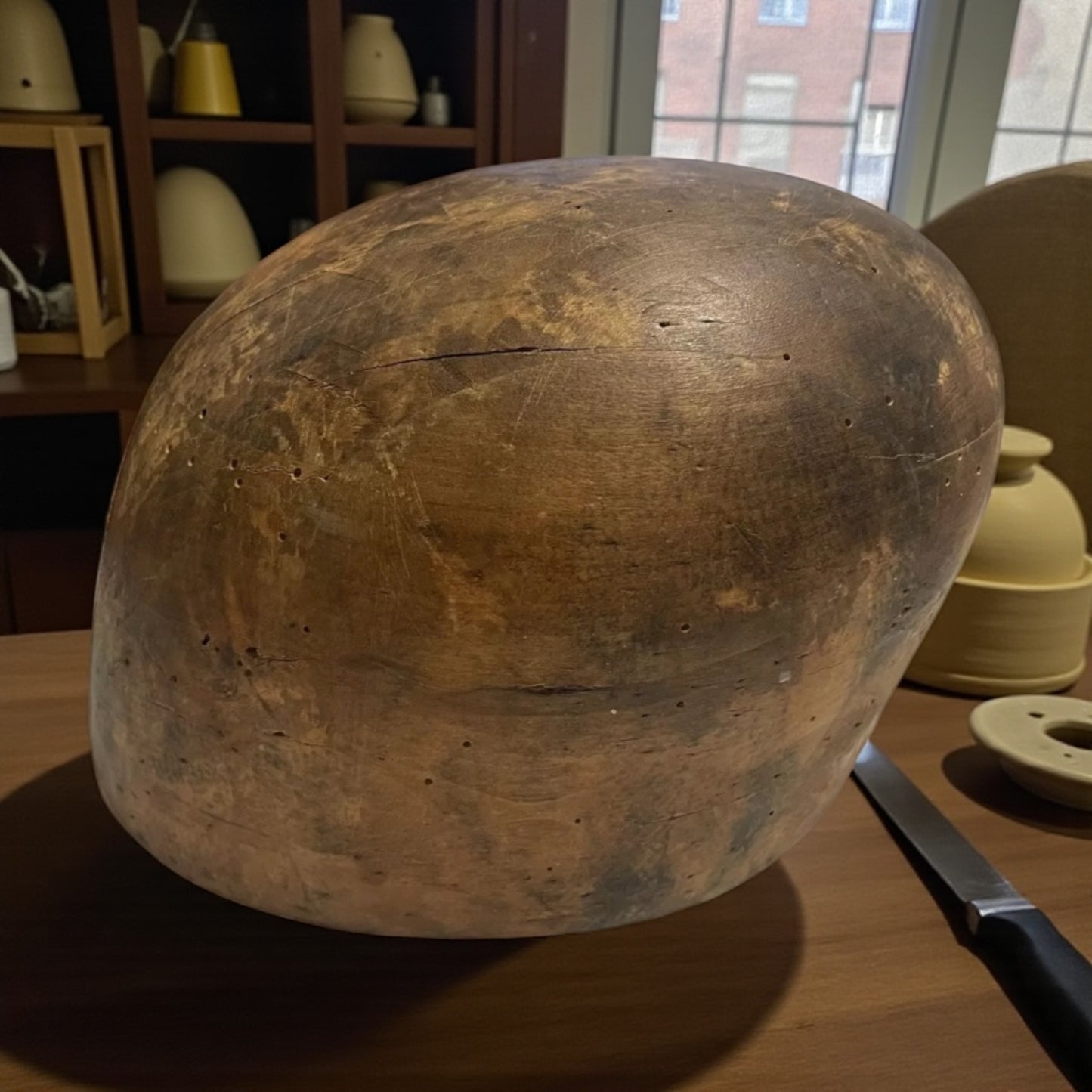 Antica forma da cappello da modisteria Belga, primo ‘900