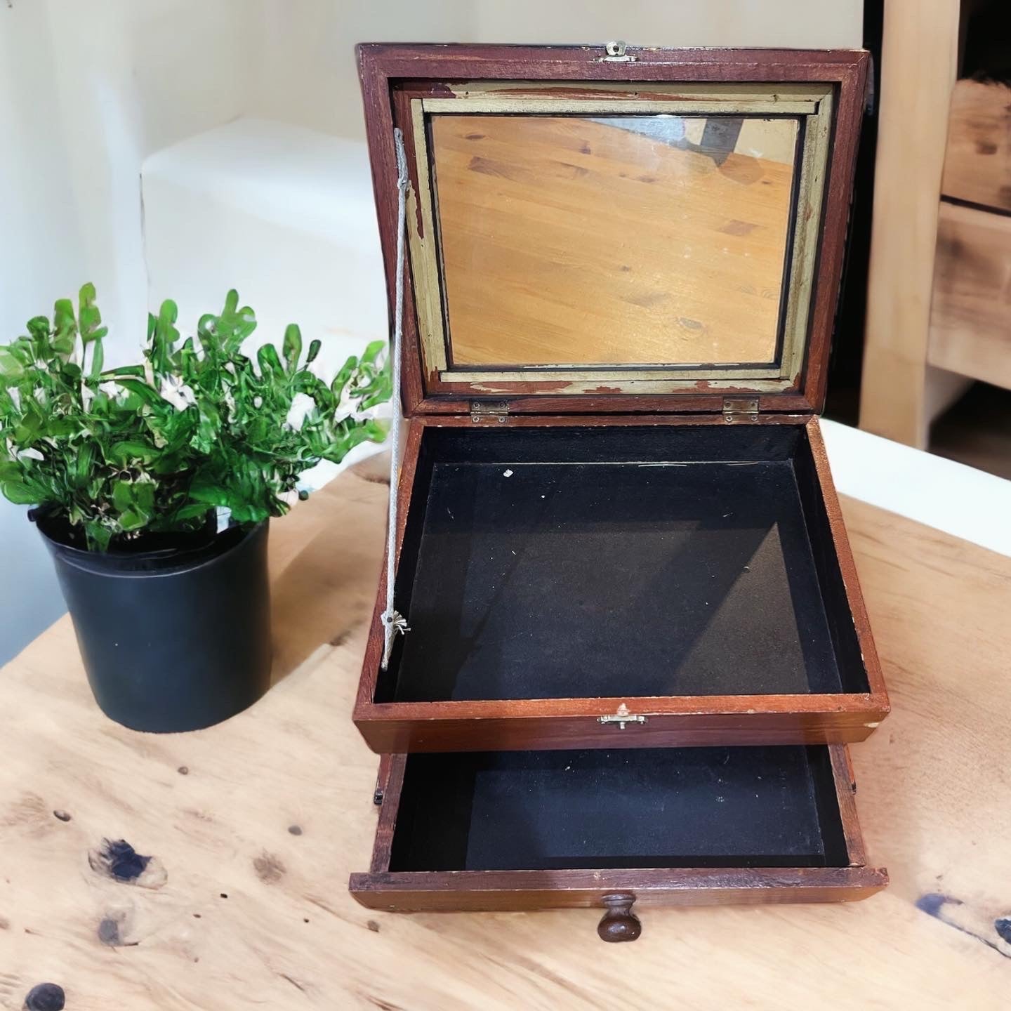 Vintage portable writing desk