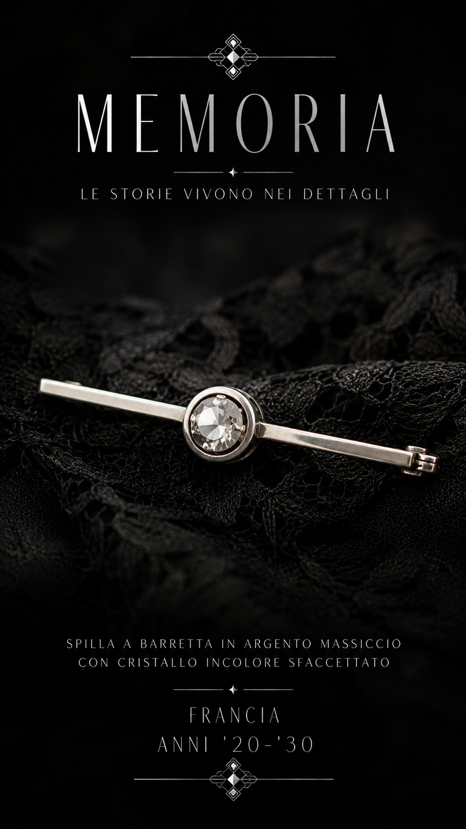 Antica spilla anni ‘20 art déco a barretta in argento massiccio, francese, con stupendo cristallo