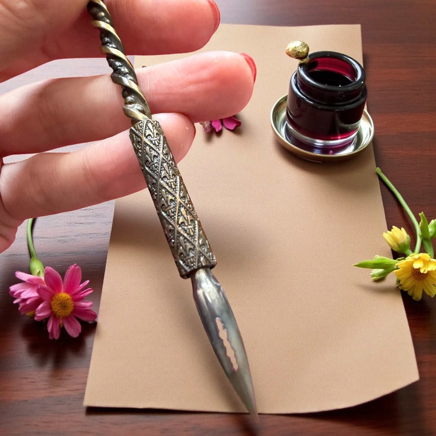 Porta pennino, stilo con pennino compreso periodo Liberty con decorazione libellula e fleur-de-lys